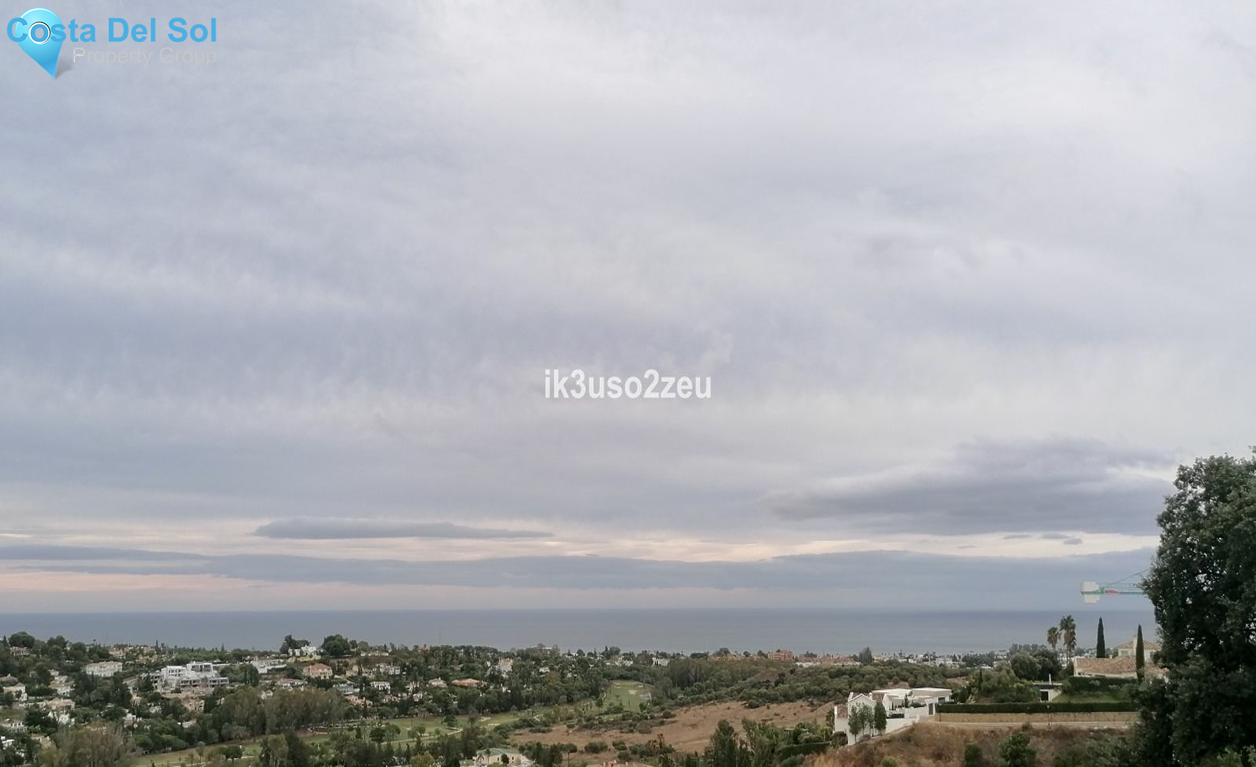 Detached Villa in El Paraiso-1202899