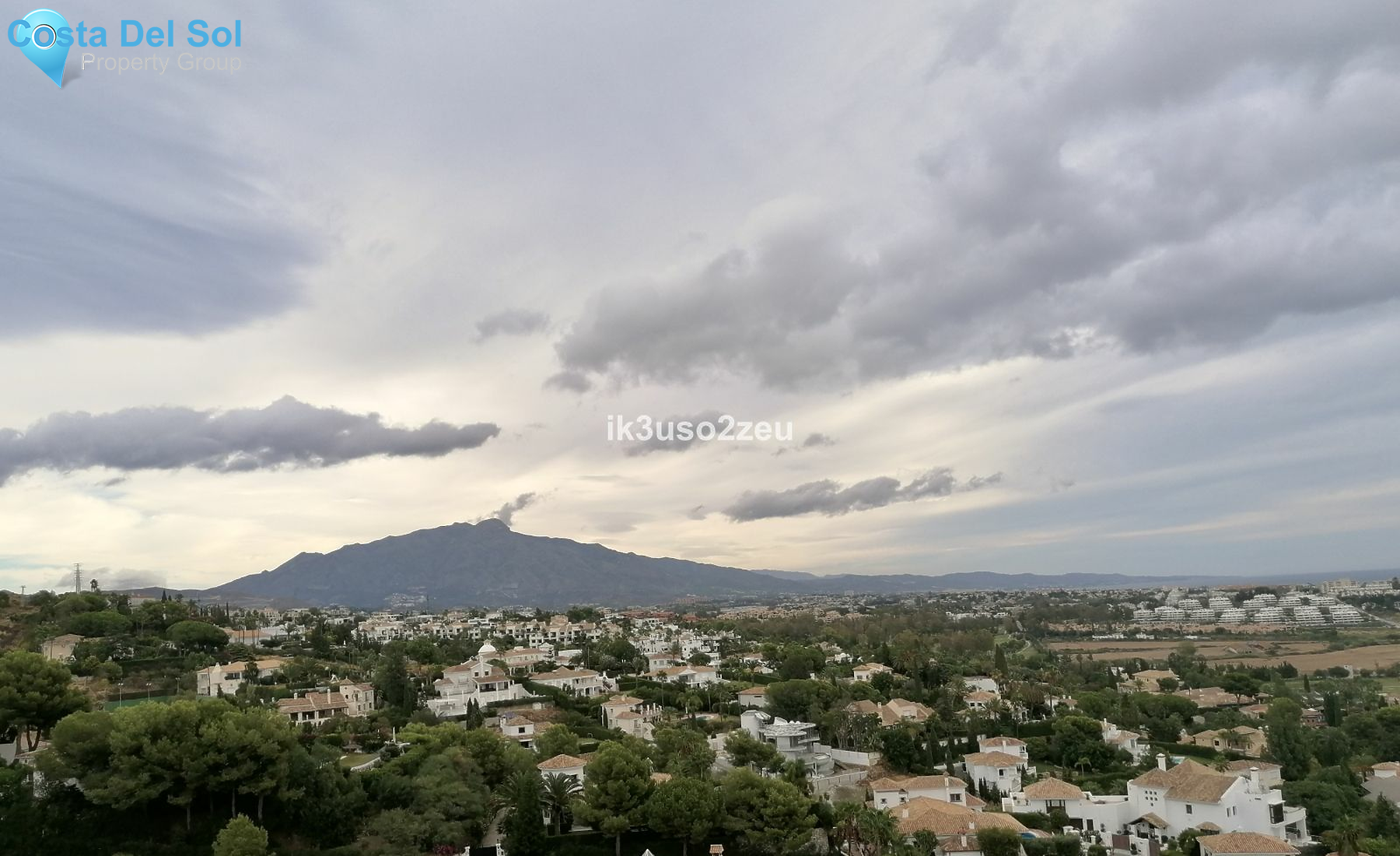 Detached Villa in El Paraiso-1202903