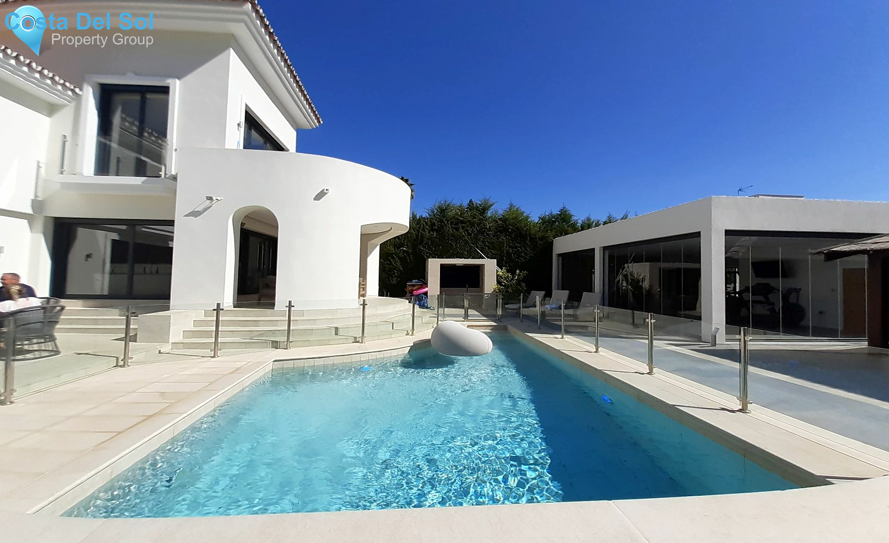 Detached Villa in El Paraiso-1417114