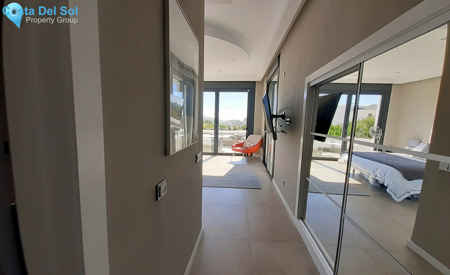 Detached Villa in El Paraiso-1417130