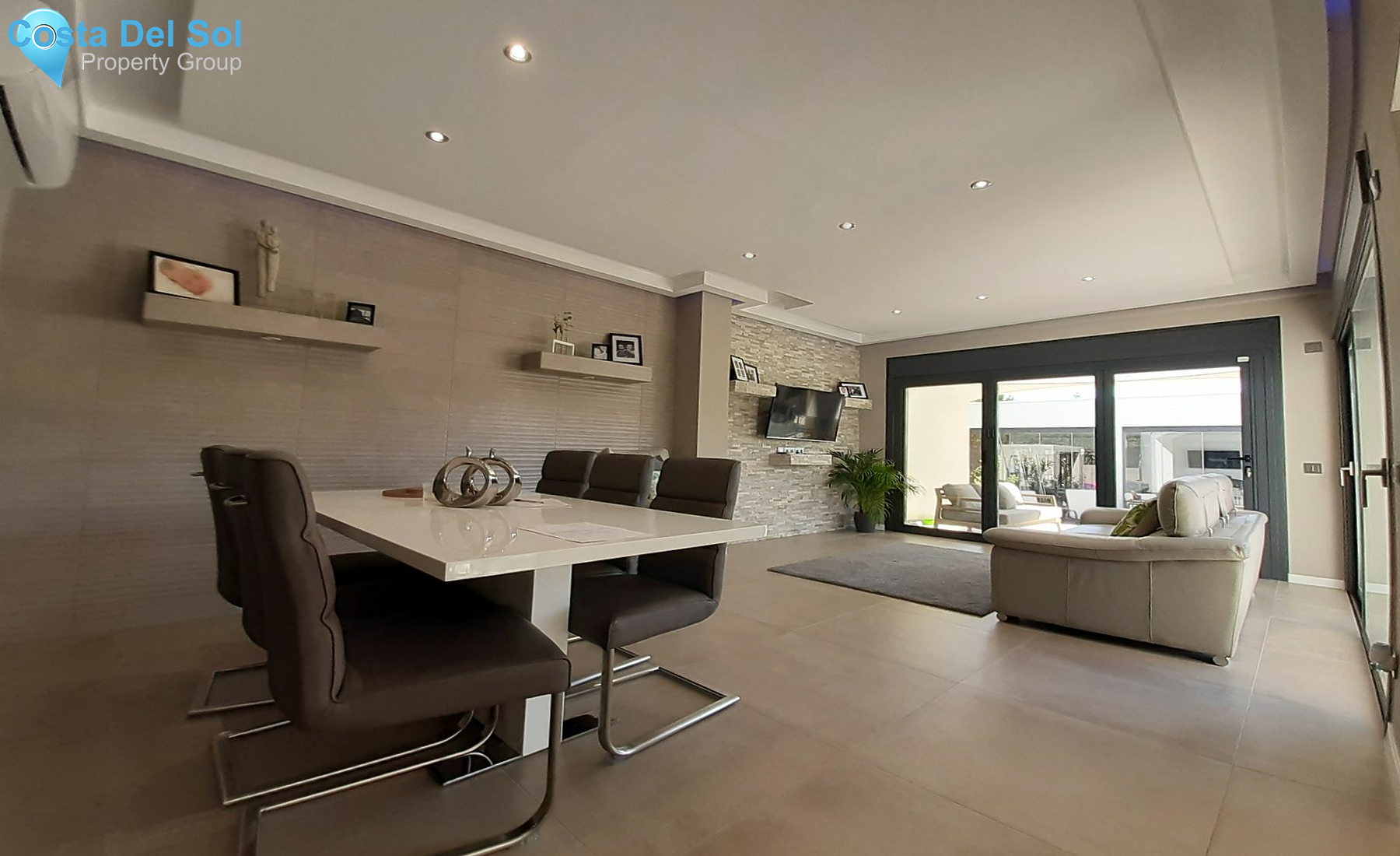 Detached Villa in El Paraiso-1417117