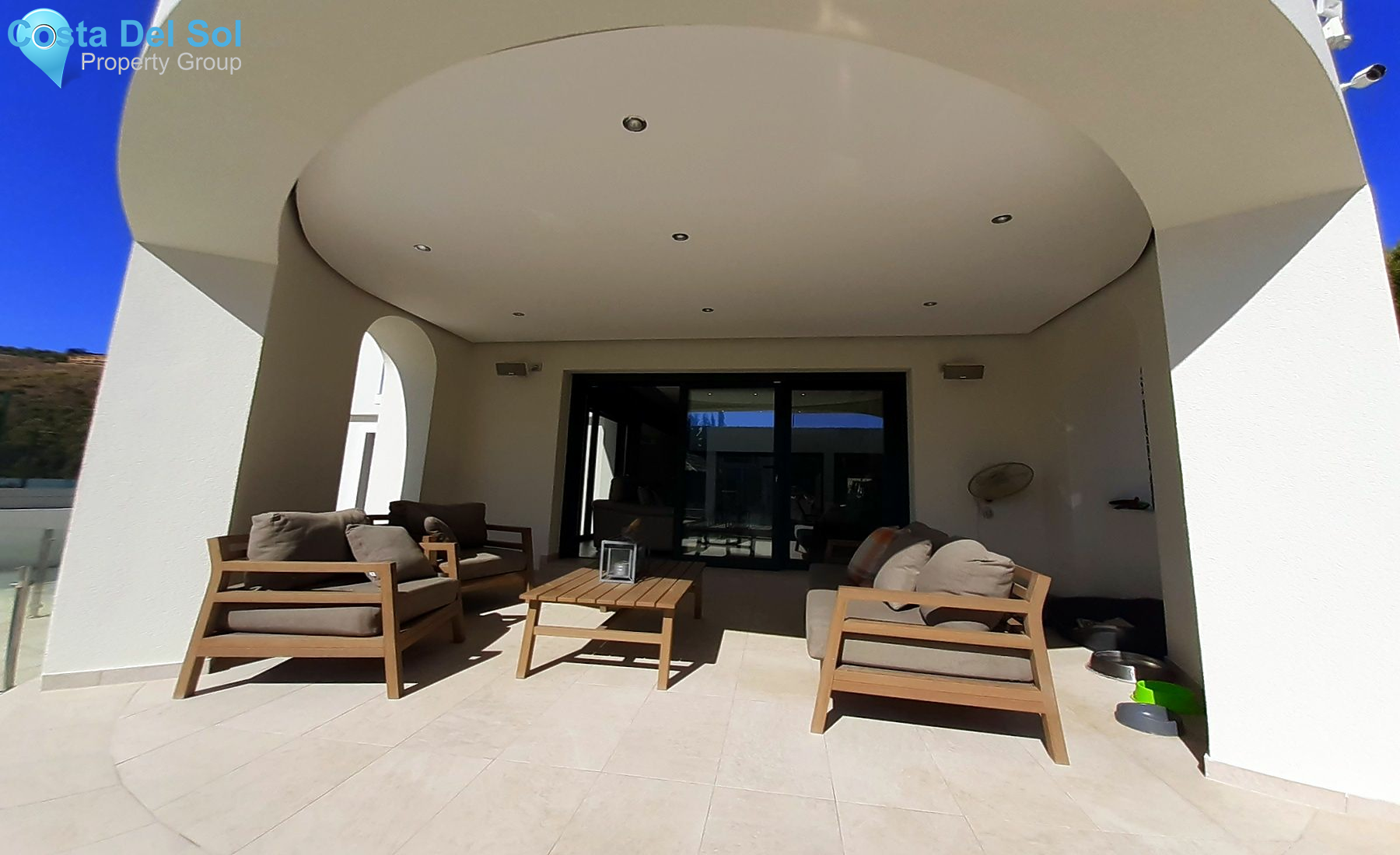 Detached Villa in El Paraiso-1417119