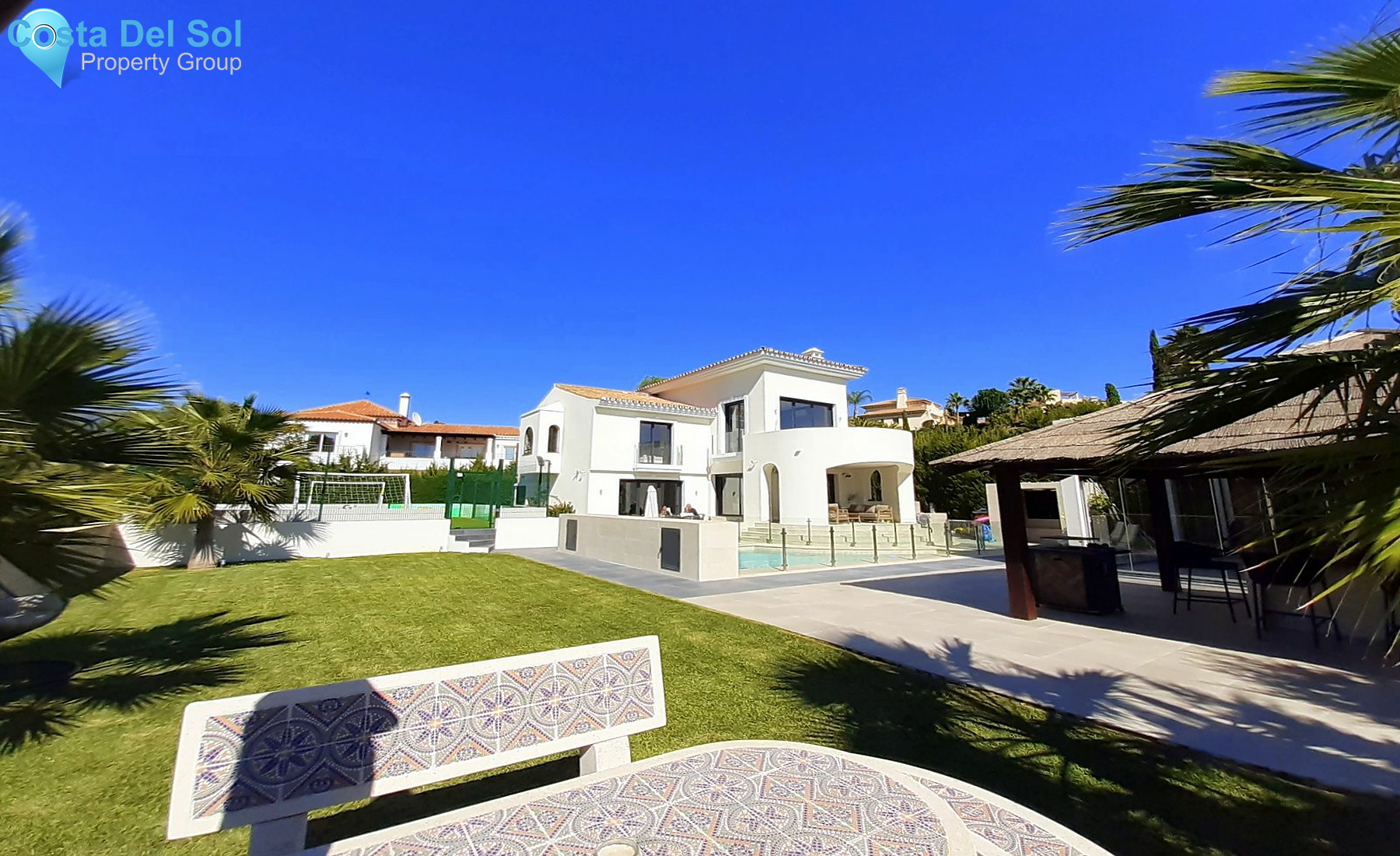 Detached Villa in El Paraiso-1417120