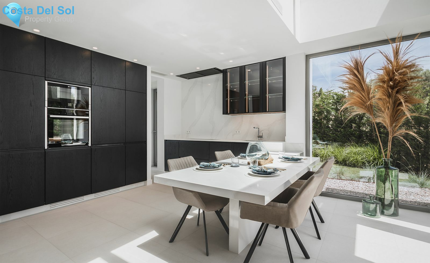 Detached Villa in El Paraiso-1468649