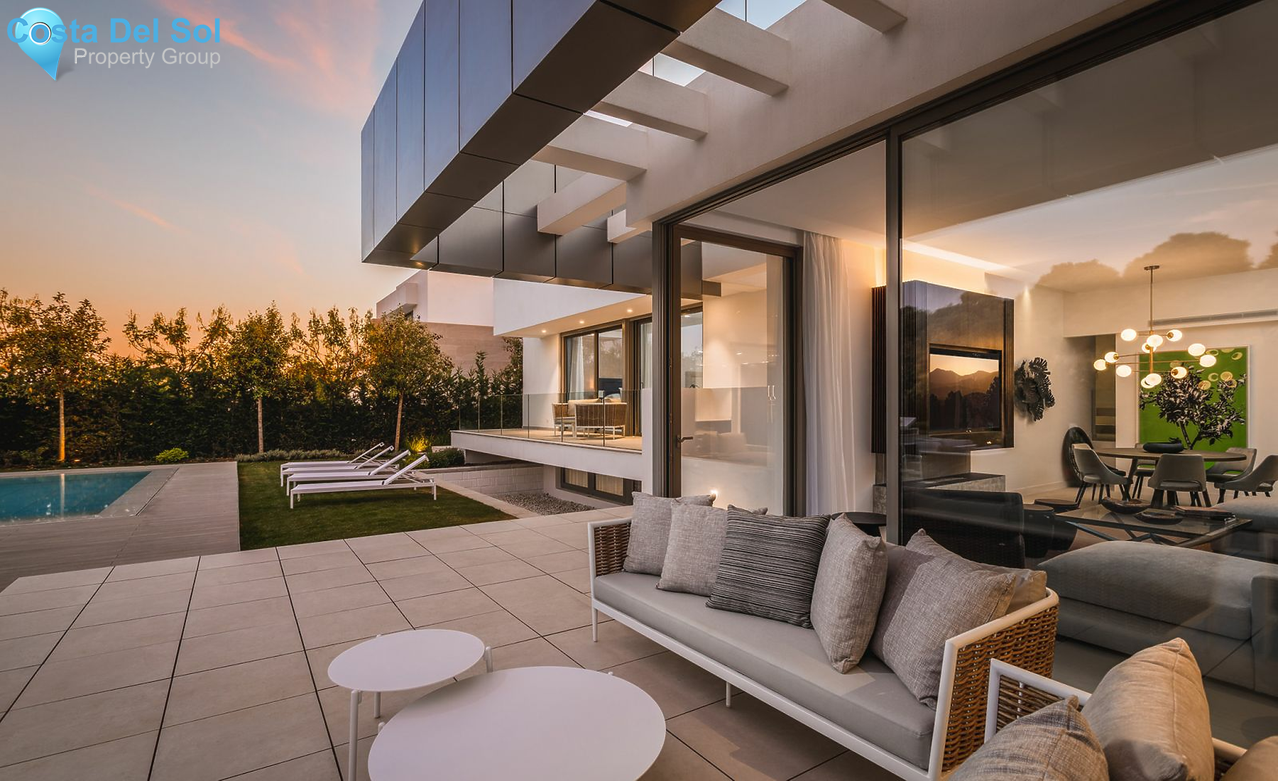 Detached Villa in El Paraiso-1468667