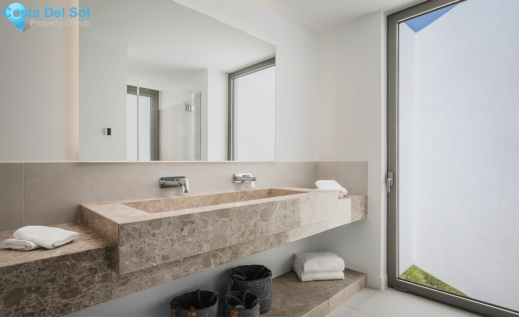 Detached Villa in El Paraiso-1468654