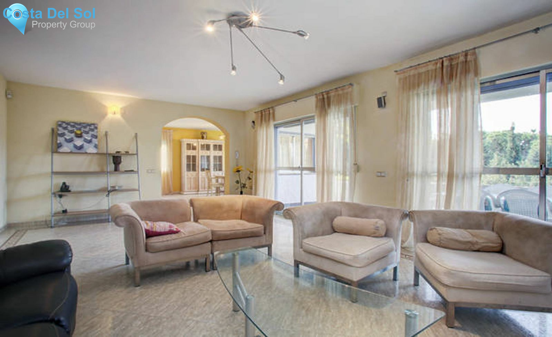 Detached Villa in Elviria-1188558