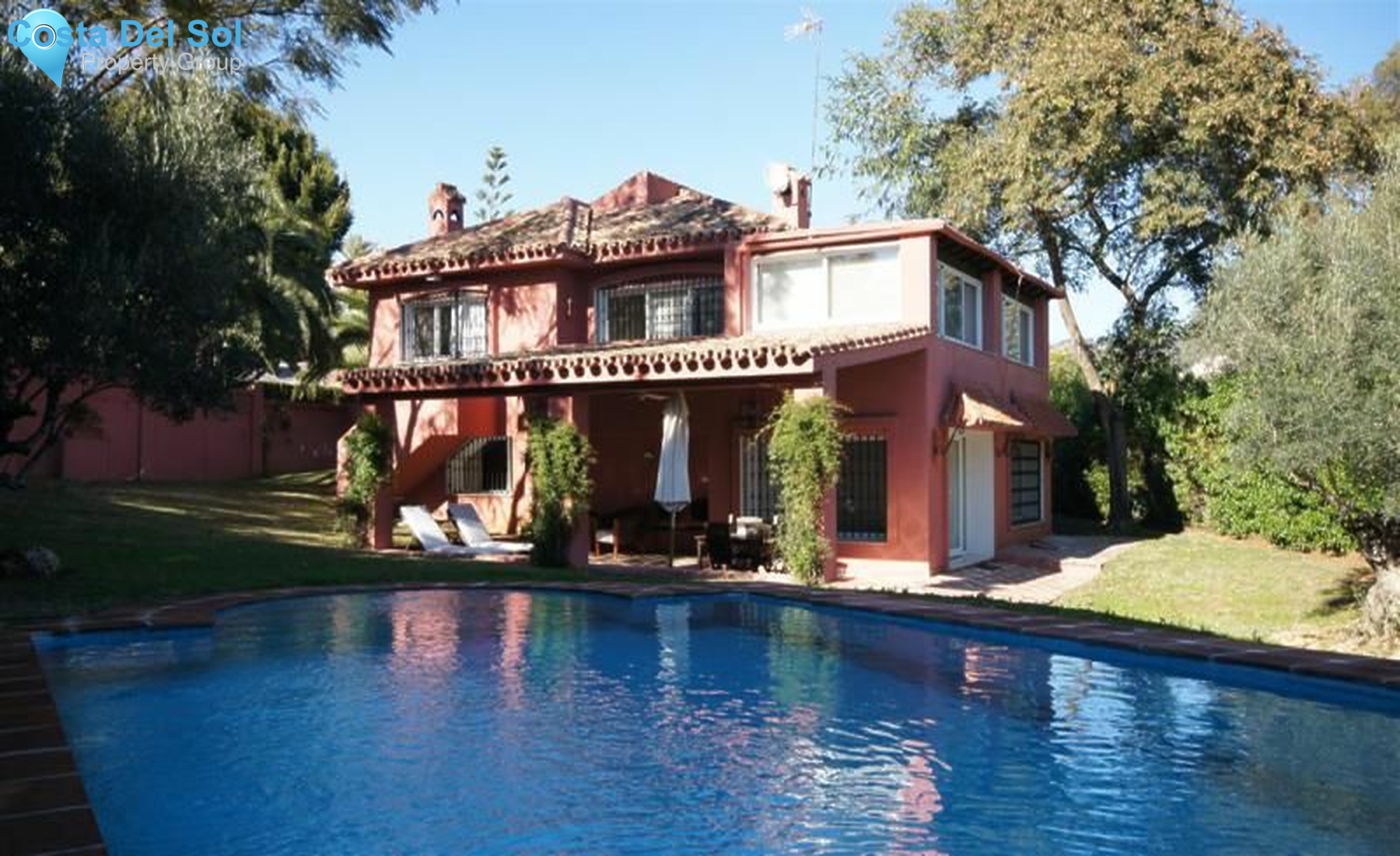 Detached Villa in Elviria-1207764