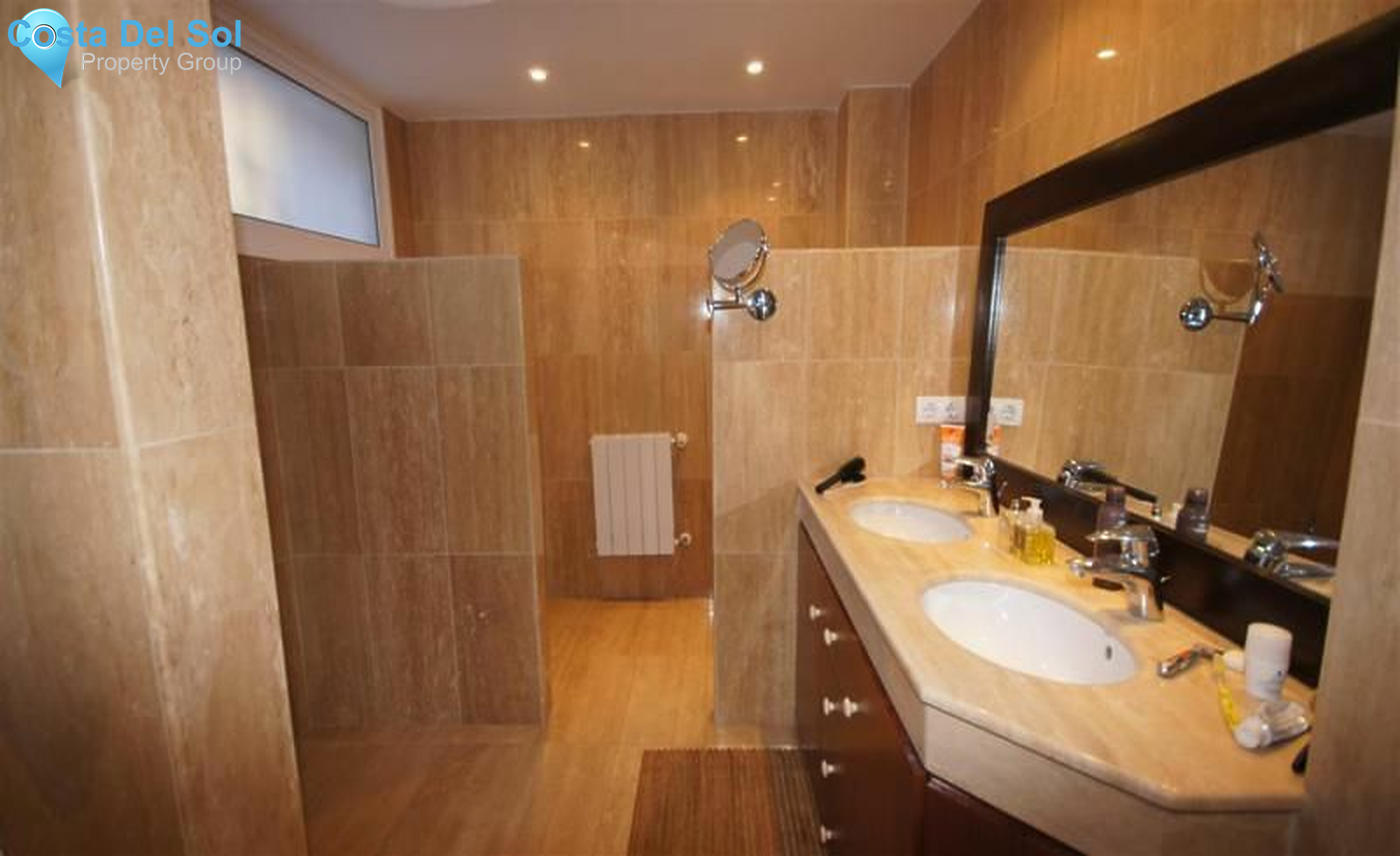 Detached Villa in Elviria-1207772