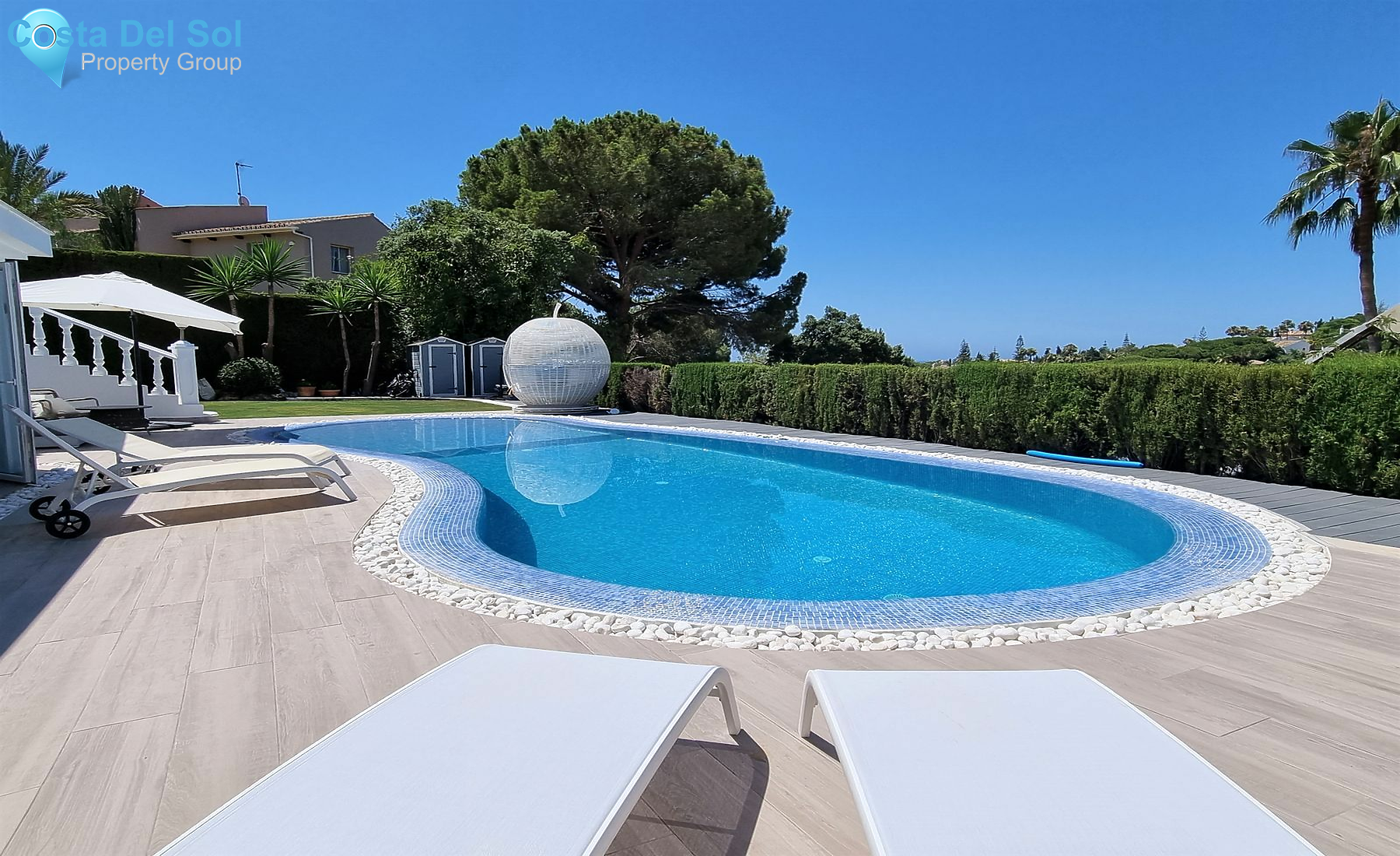 Detached Villa in Elviria-1423576