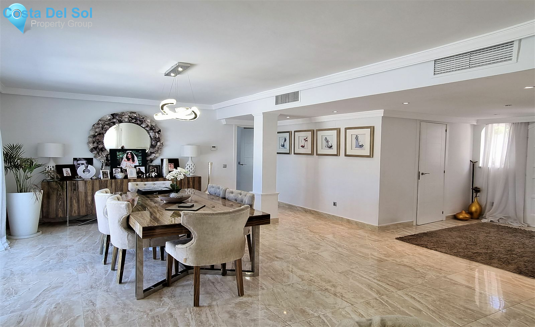 Detached Villa in Elviria-1423566