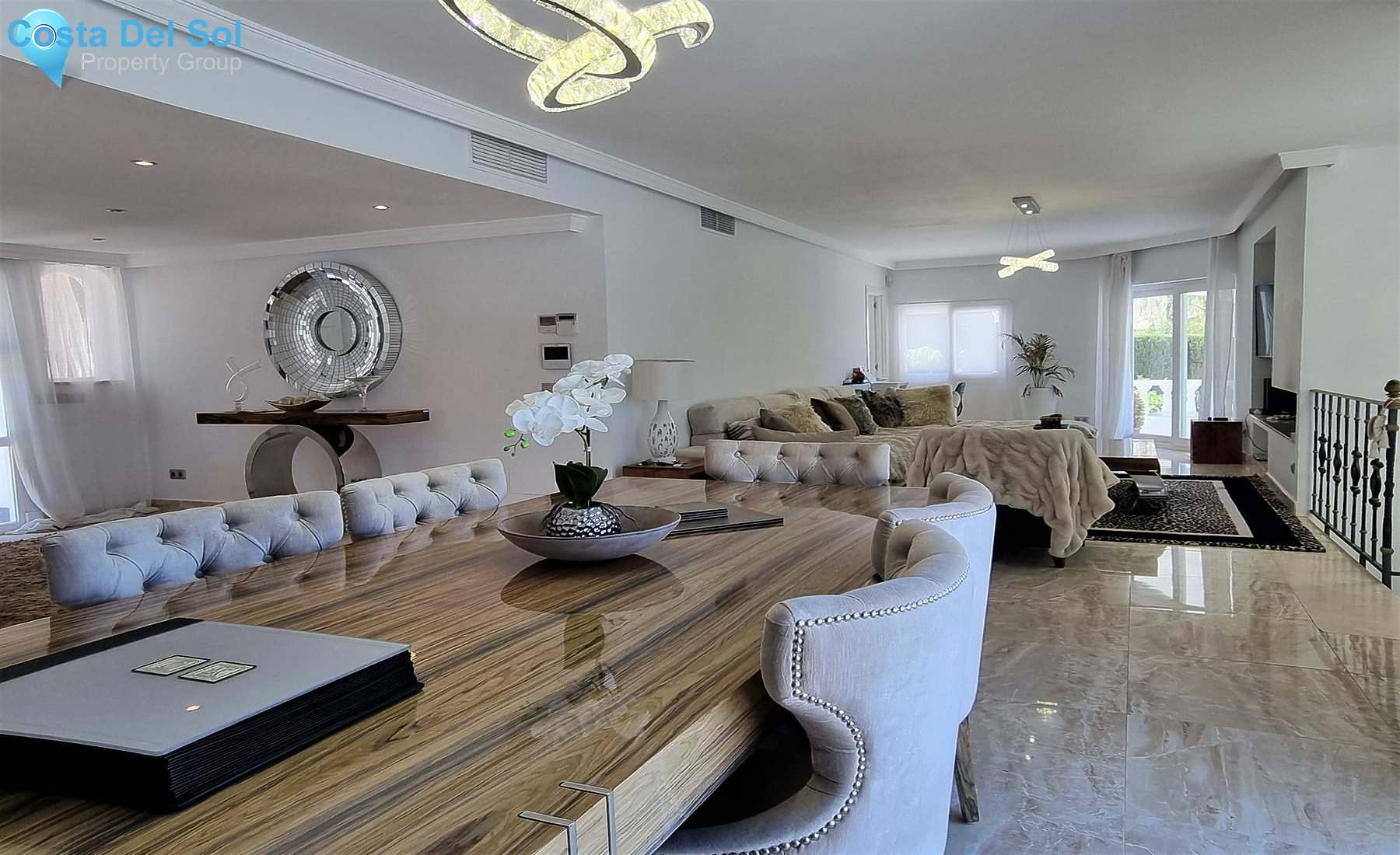 Detached Villa in Elviria-1423568