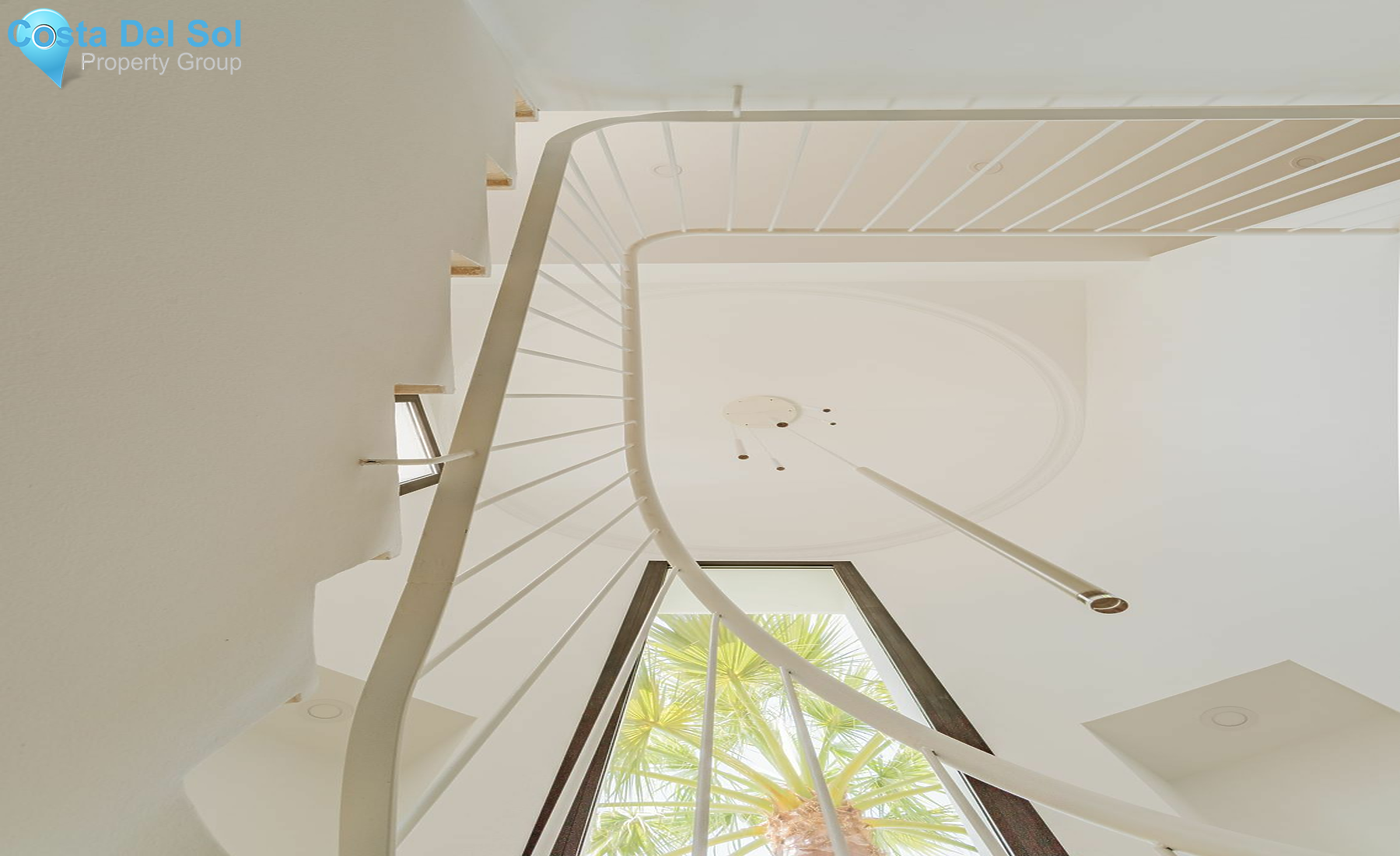 Detached Villa in Elviria-1463780