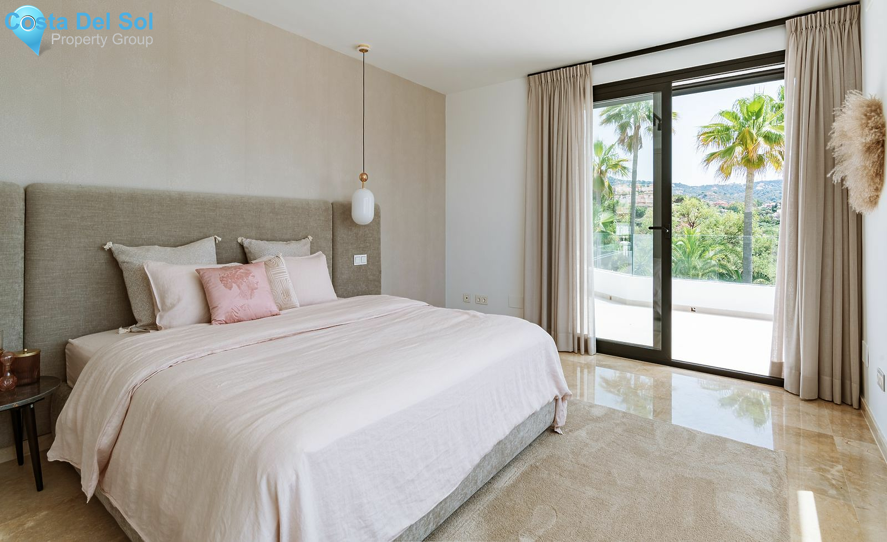 Detached Villa in Elviria-1463775