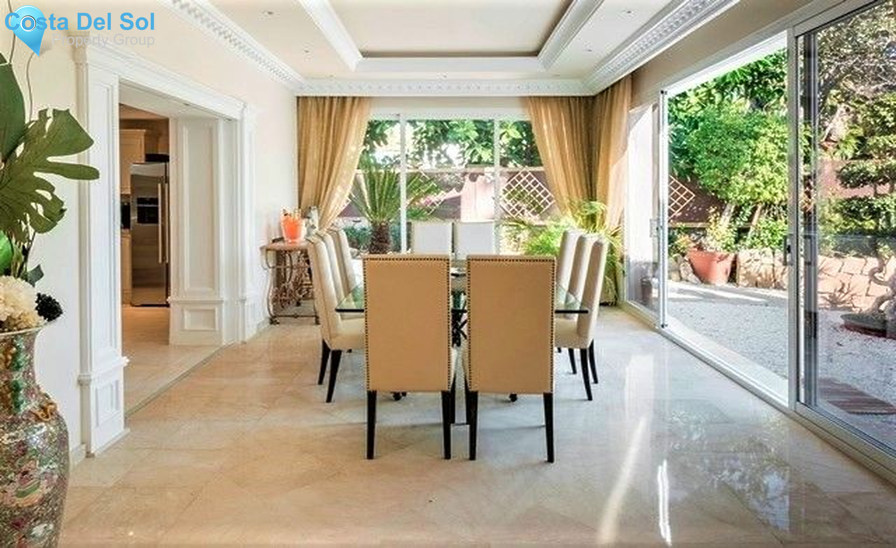 Detached Villa in Estepona-1169094