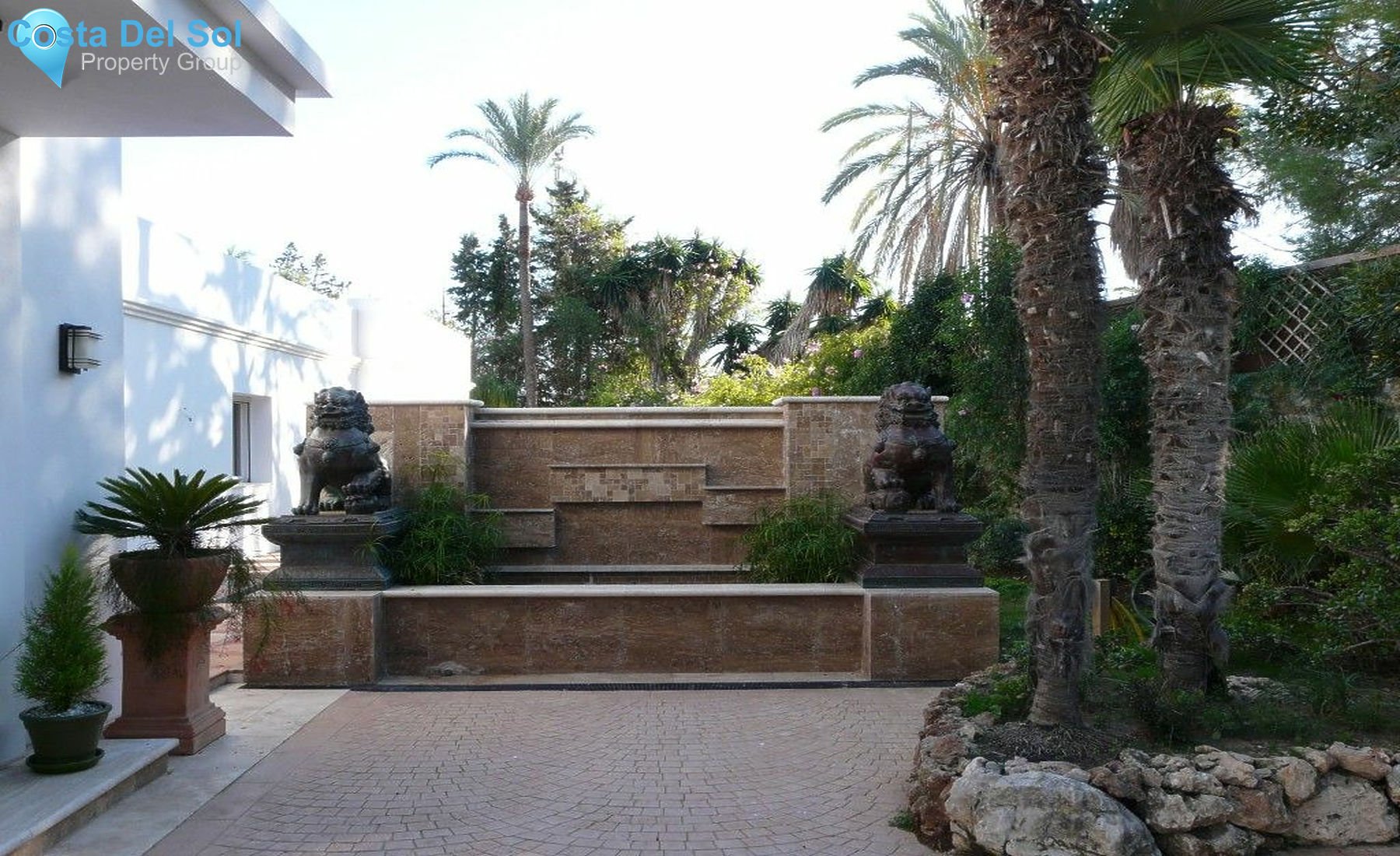 Detached Villa in Estepona-1169087