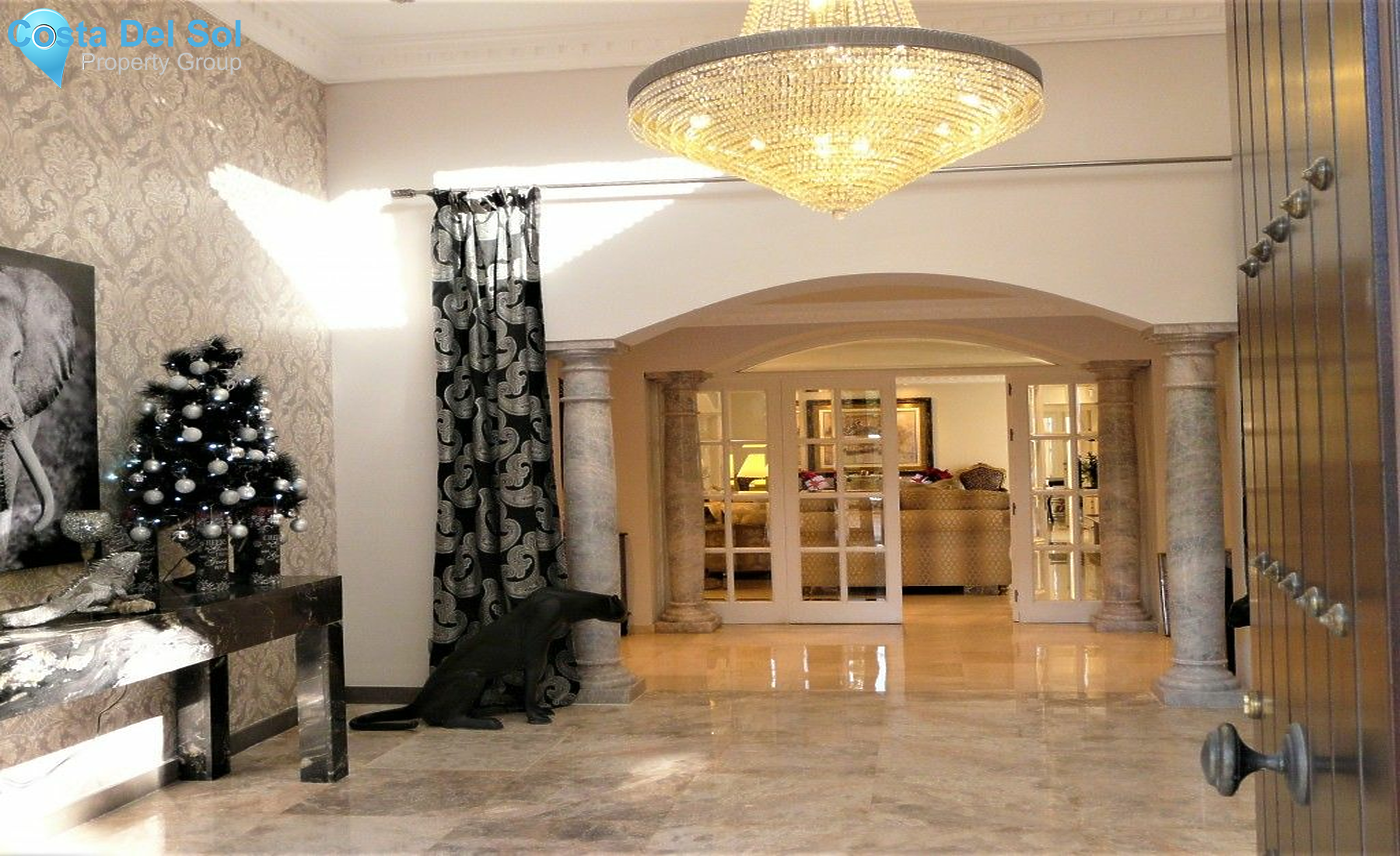 Detached Villa in Estepona-1169088