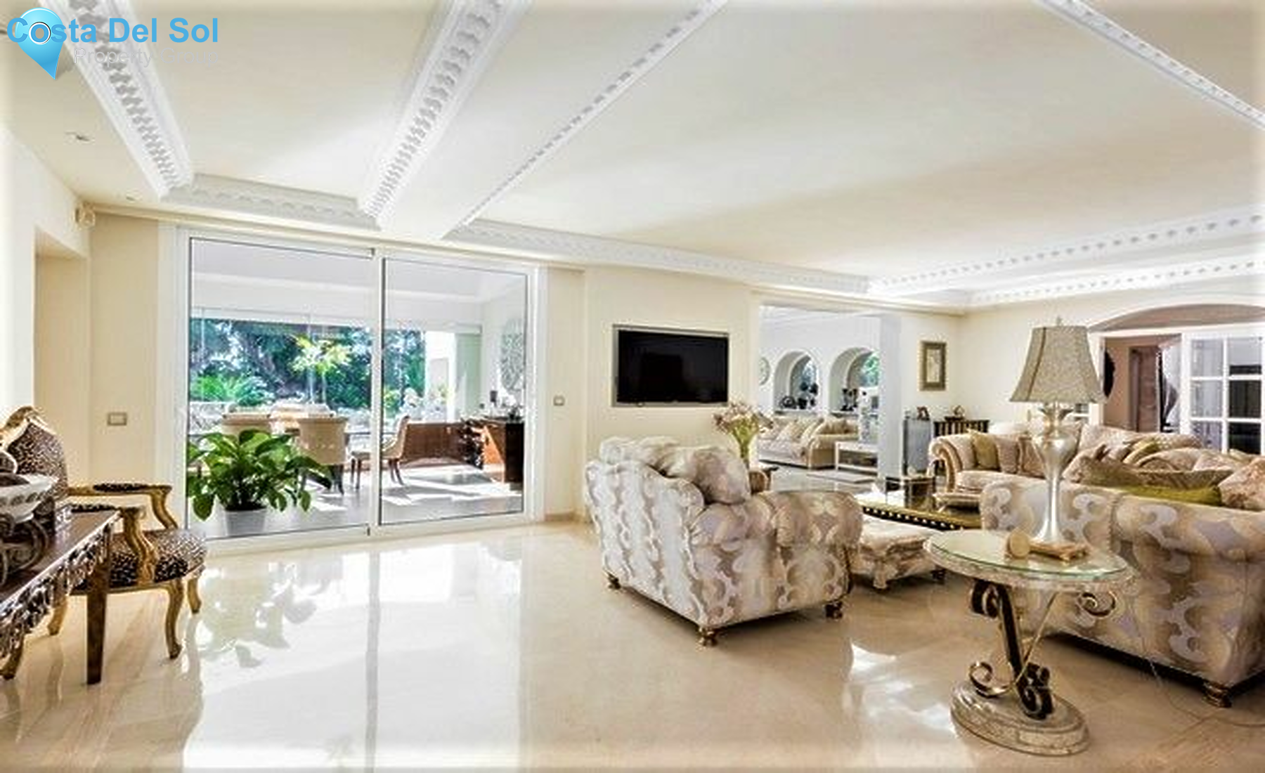 Detached Villa in Estepona-1169090