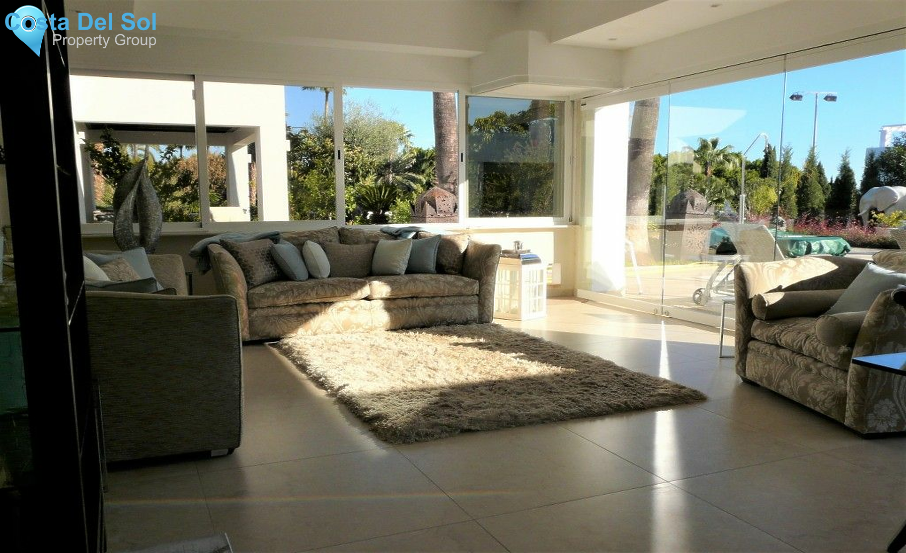 Detached Villa in Estepona-1169093