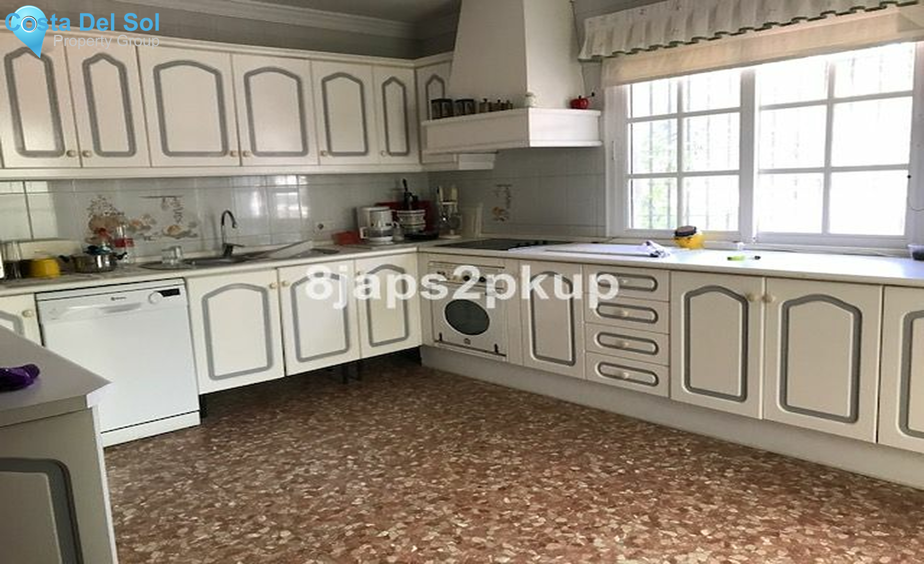 Detached Villa in Estepona-1193823