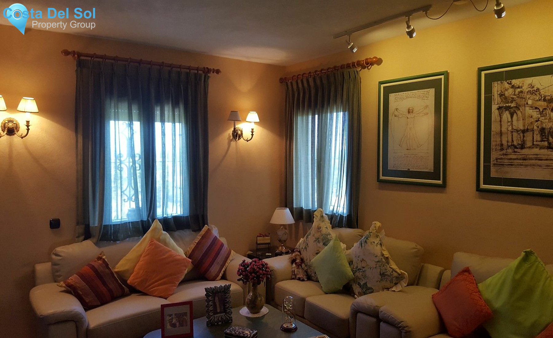 Detached Villa in Estepona-1198084