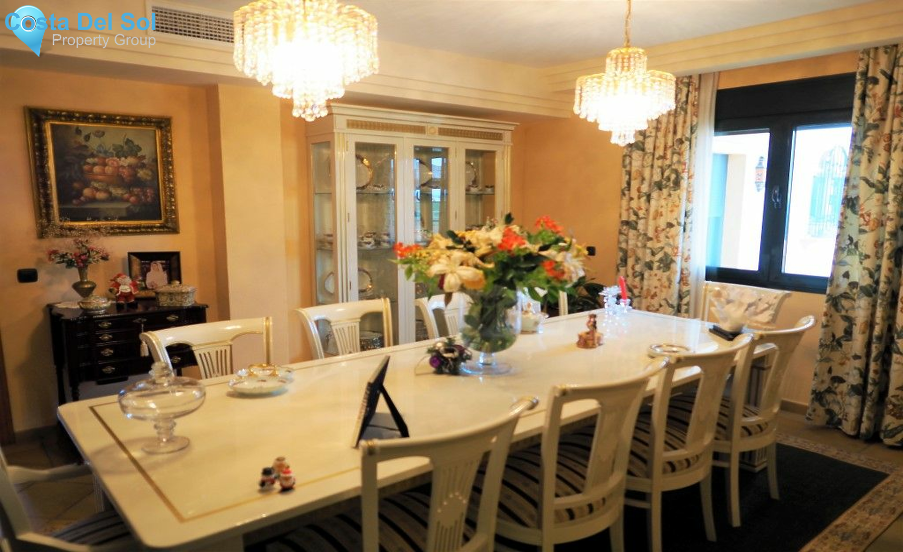 Detached Villa in Estepona-1198085