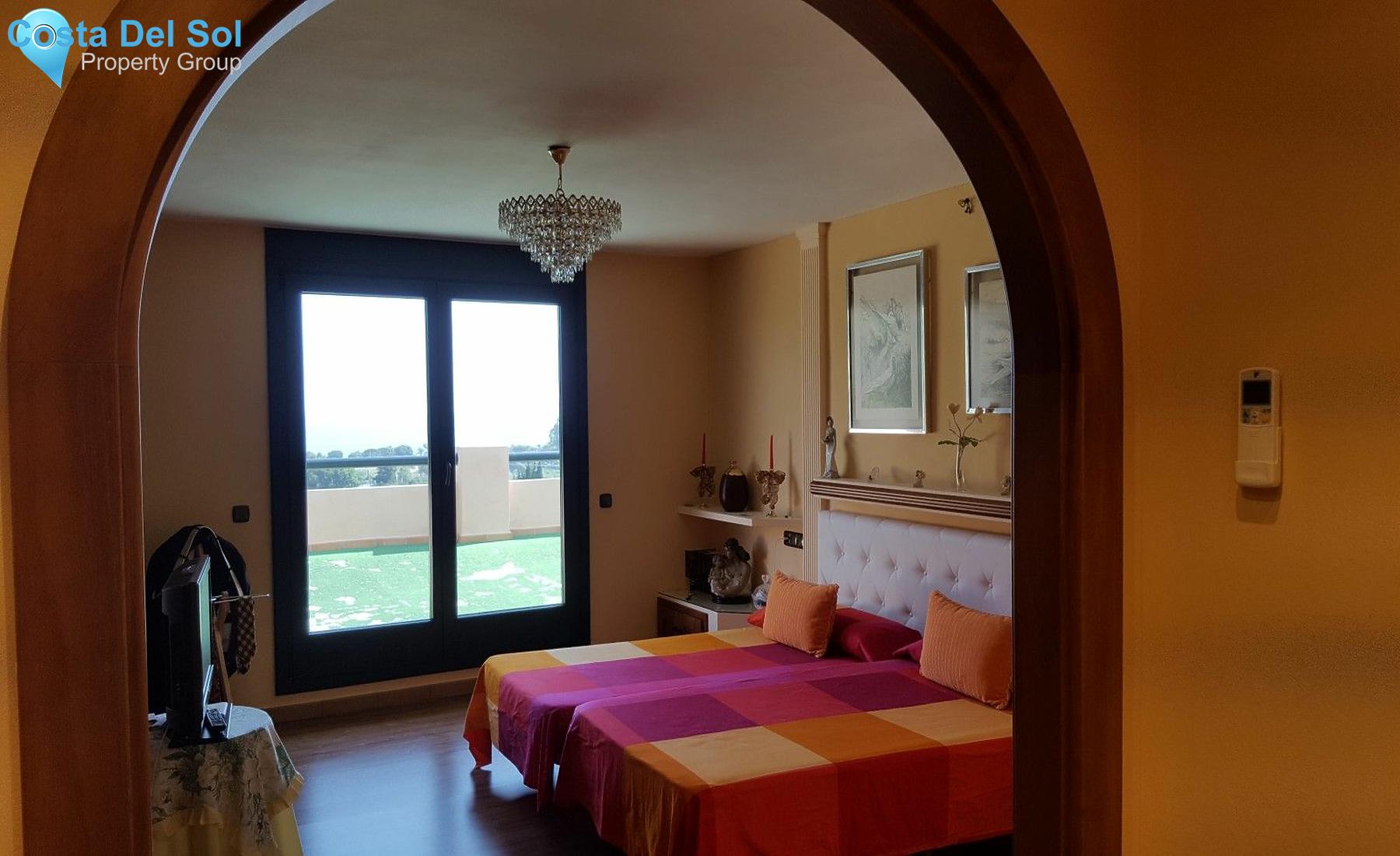 Detached Villa in Estepona-1198086