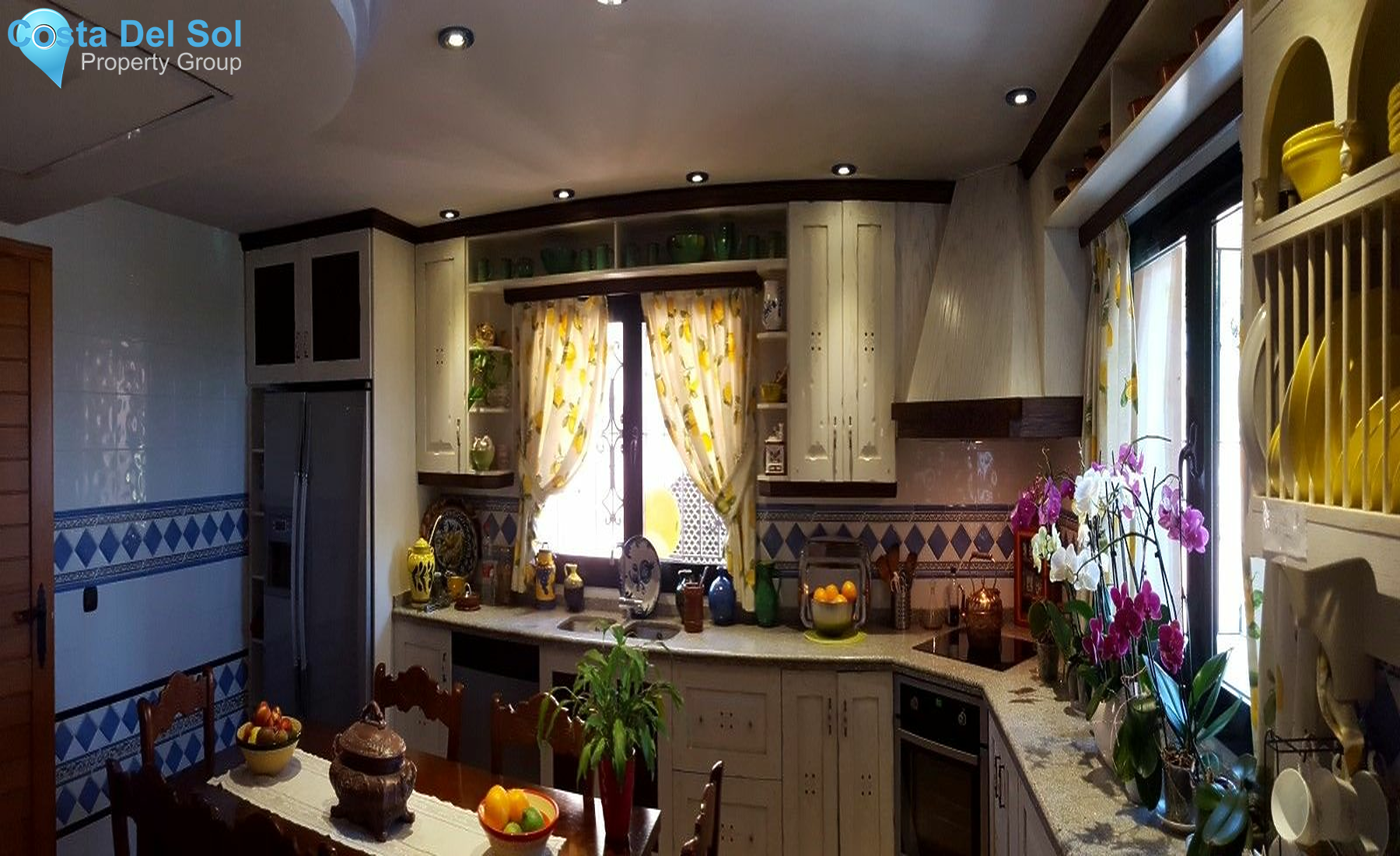 Detached Villa in Estepona-1198088