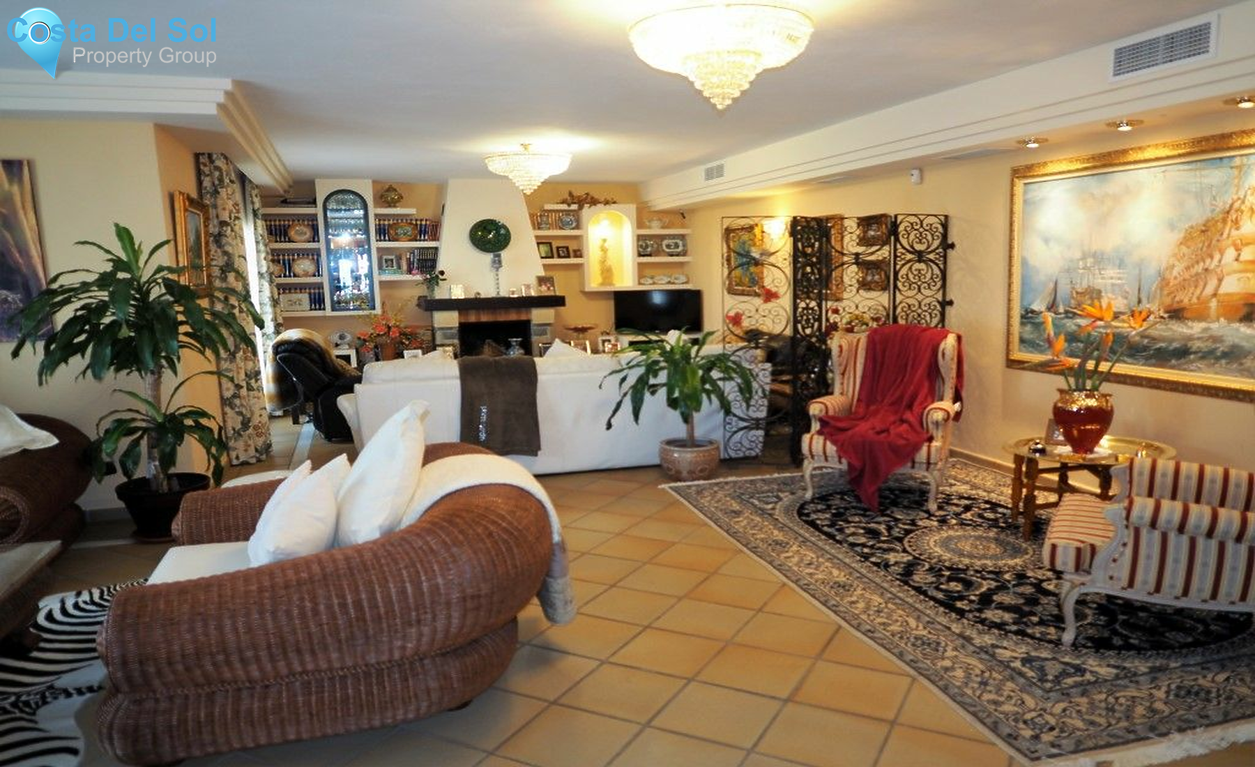 Detached Villa in Estepona-1198079