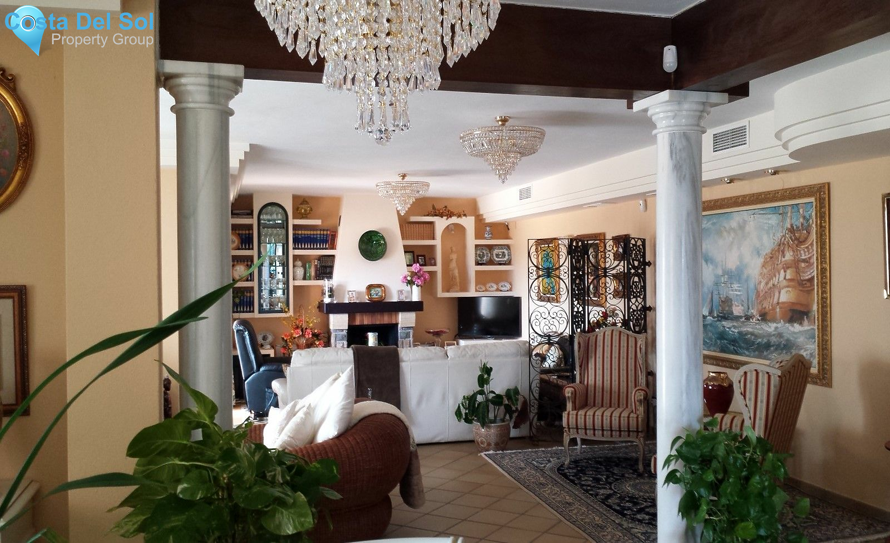 Detached Villa in Estepona-1198081