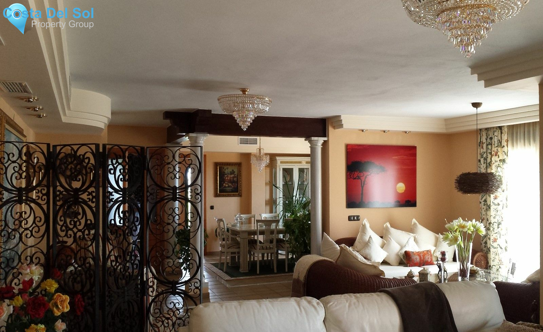 Detached Villa in Estepona-1198082