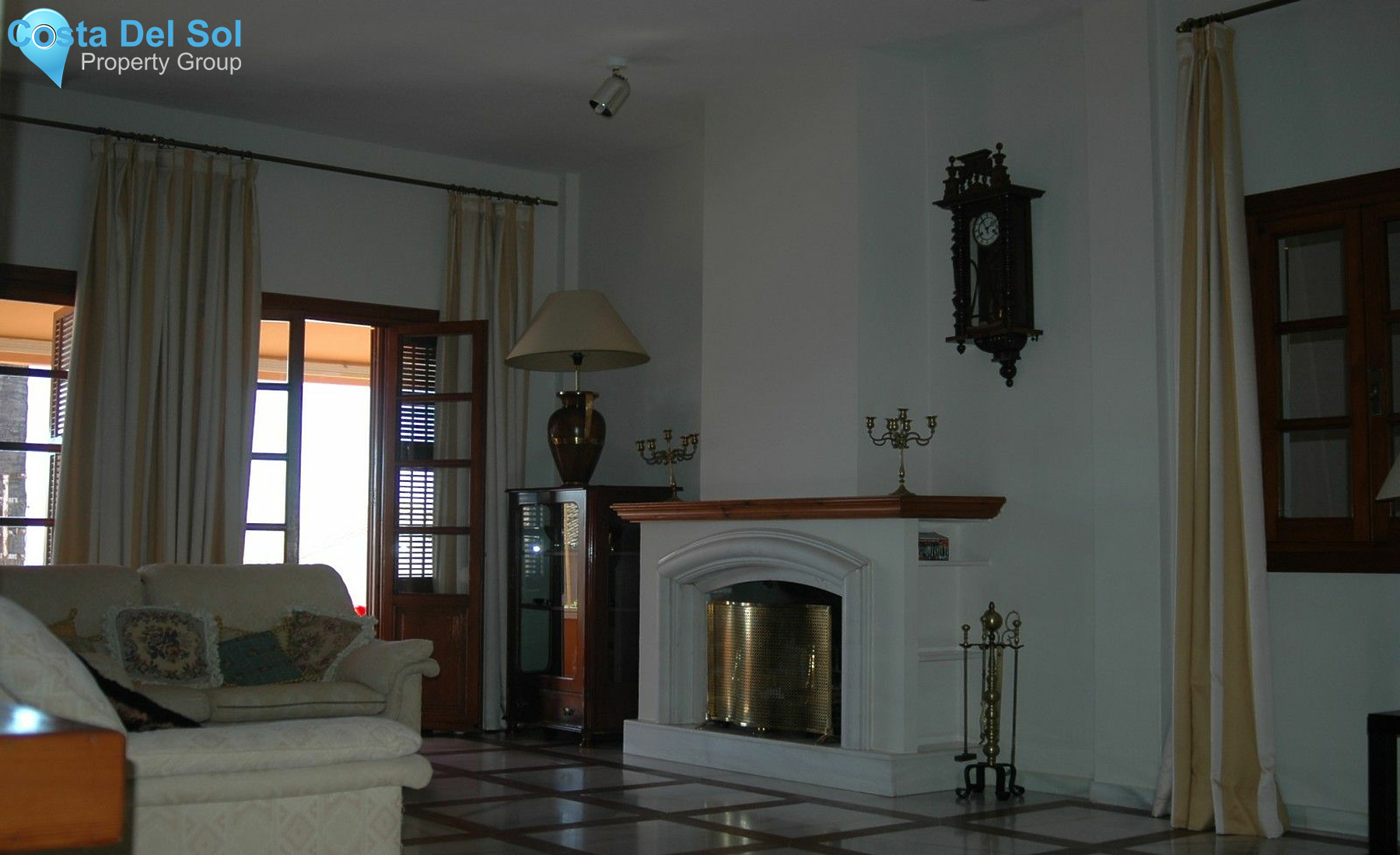 Detached Villa in Estepona-1200838
