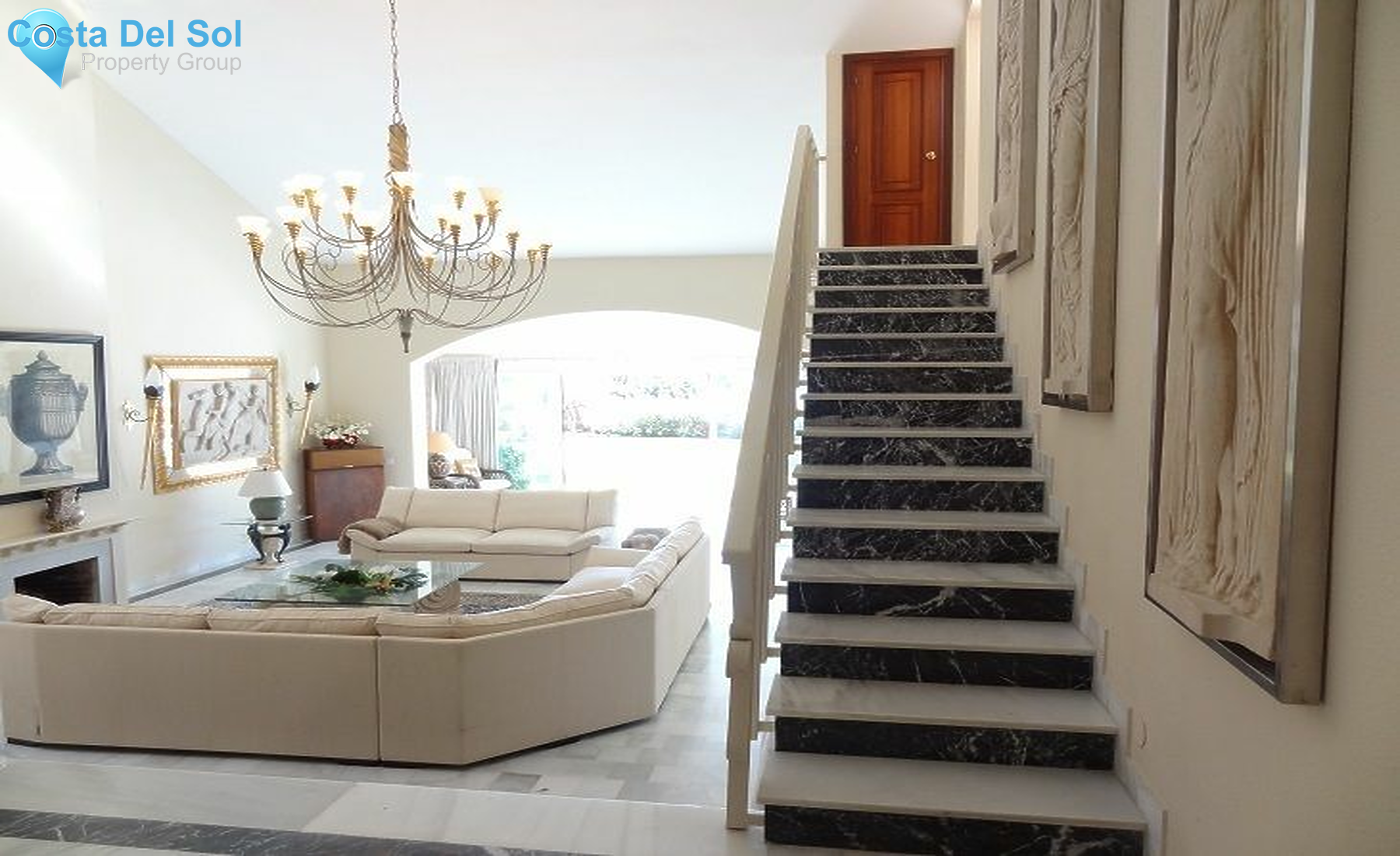 Detached Villa in Estepona-1212968