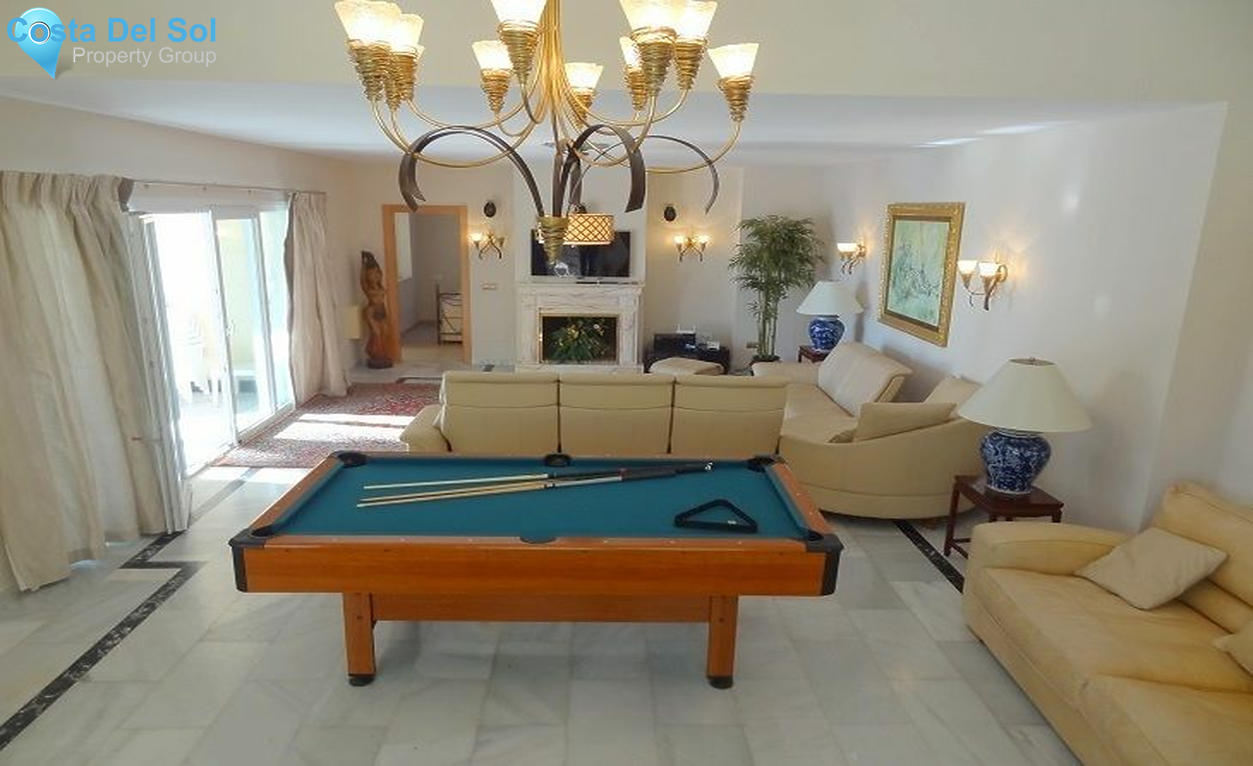 Detached Villa in Estepona-1212973