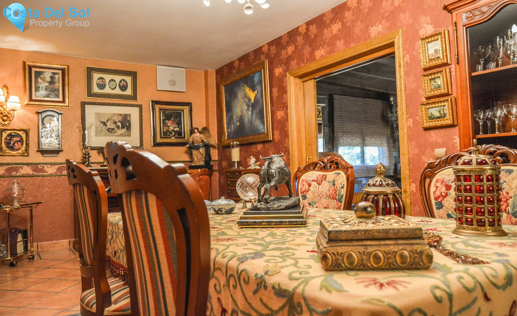 Detached Villa in Estepona-1215592