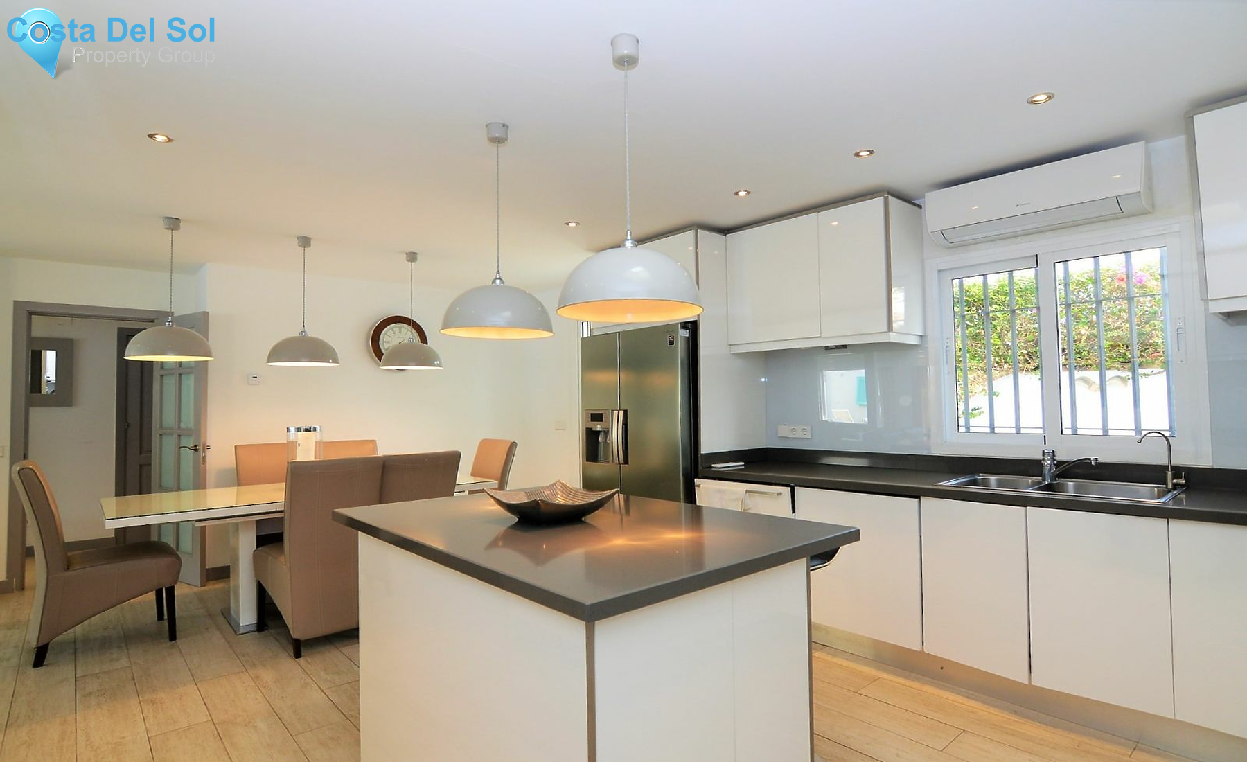 Detached Villa in Estepona-1389806
