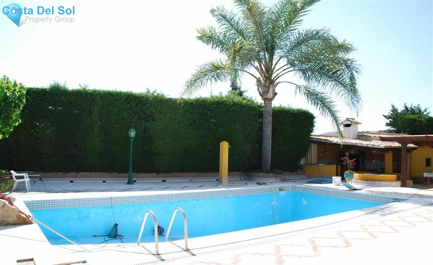 Detached Villa in Estepona-1393308