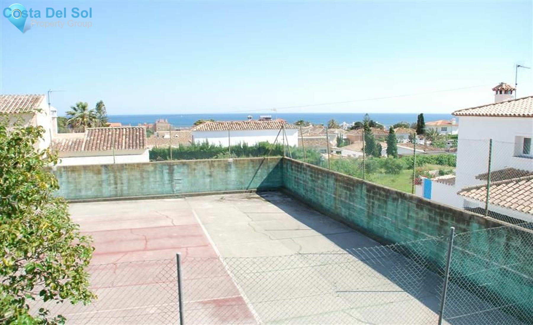 Detached Villa in Estepona-1393296