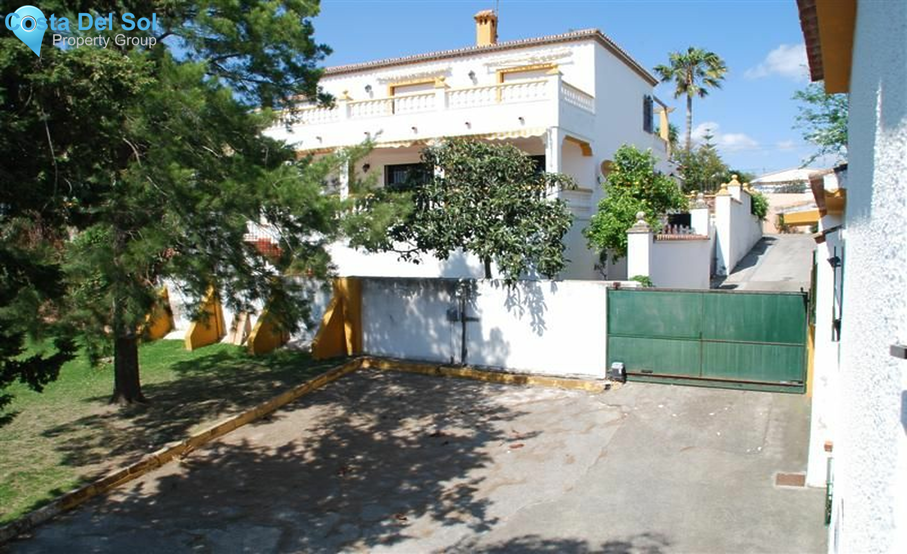 Detached Villa in Estepona-1393300