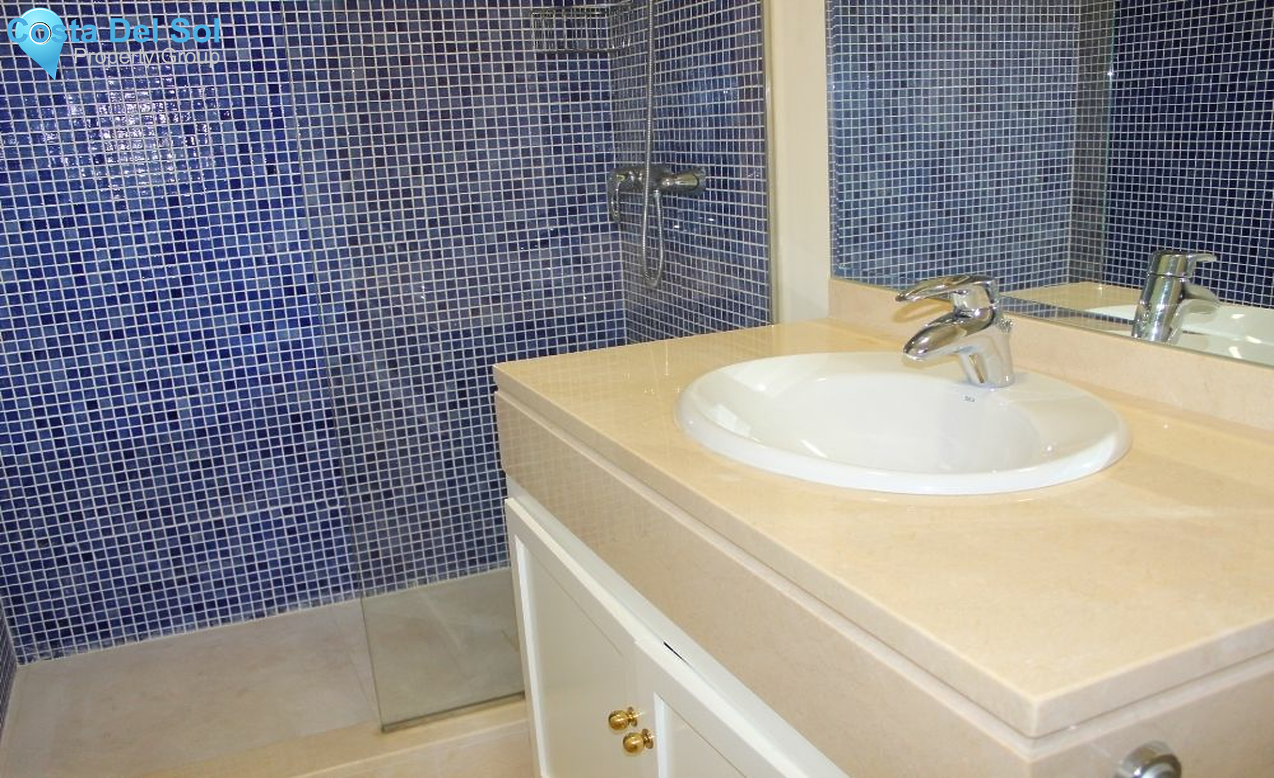 Detached Villa in Estepona-1395088
