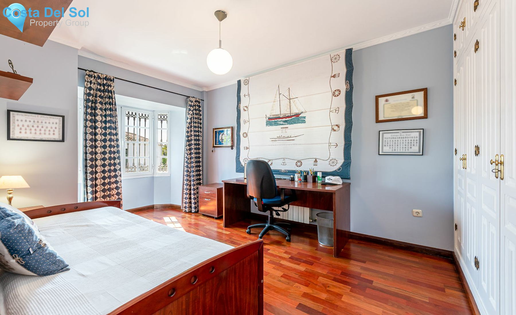 Detached Villa in Estepona-1398613