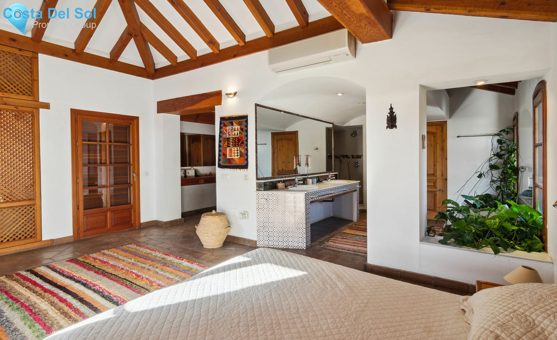 Detached Villa in Estepona-1515114