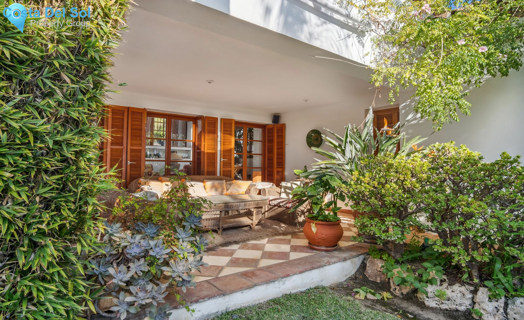 Detached Villa in Estepona-1515106