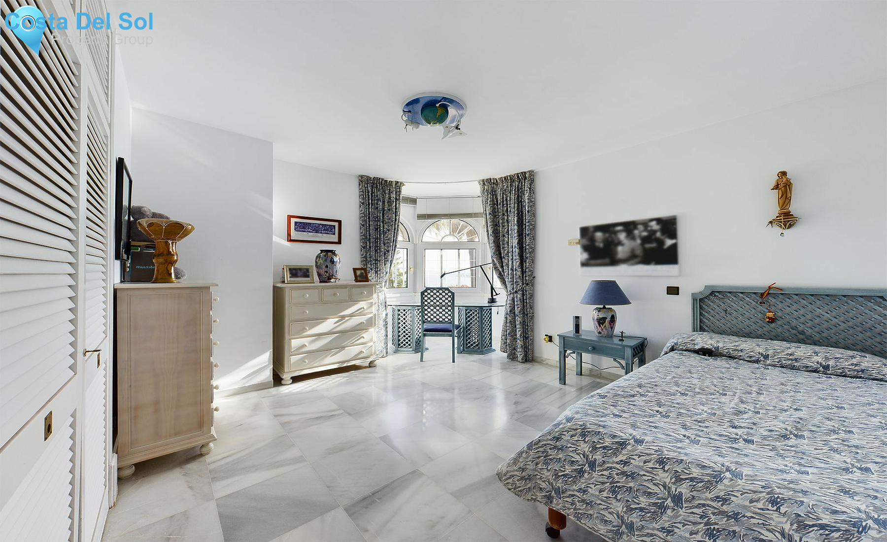 Detached Villa in Estepona-1517523