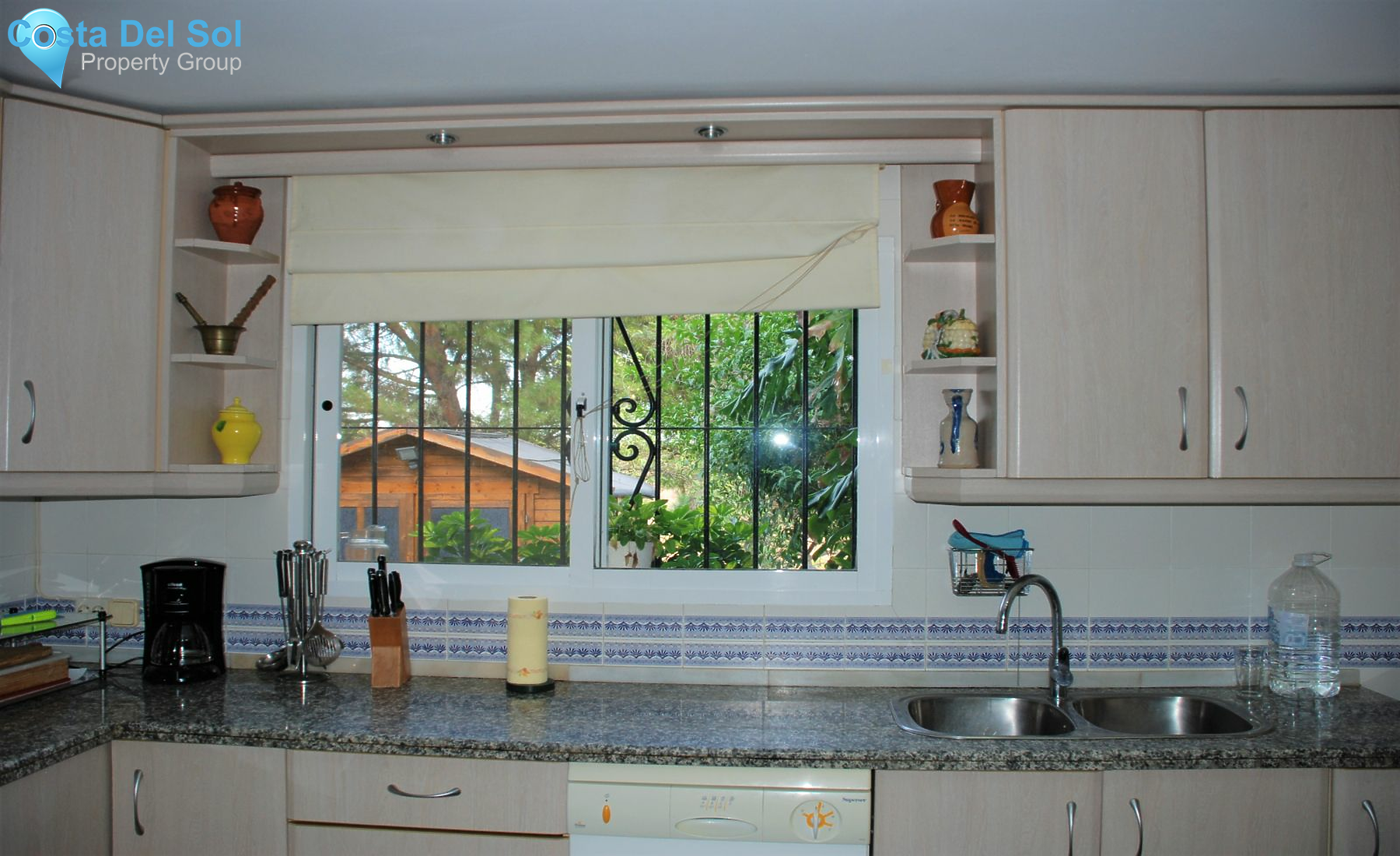 Detached Villa in Estepona-1547760