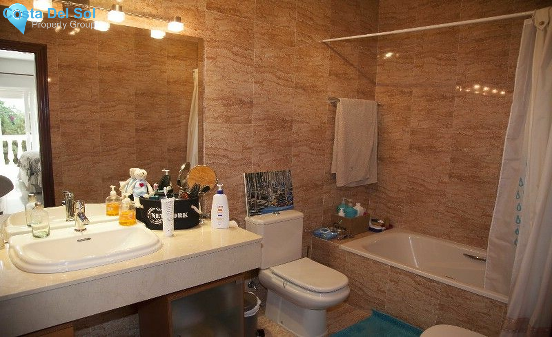 Detached Villa in Fuengirola-1225950