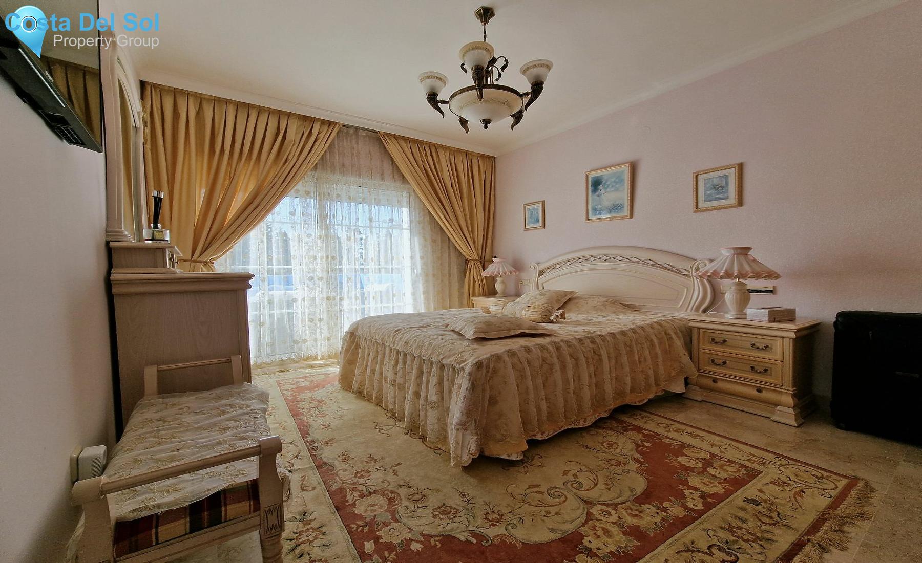 Detached Villa in Guadalmina Baja-1186178