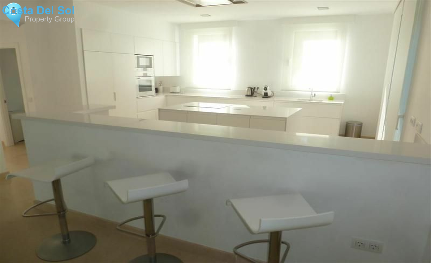 Detached Villa in Guadalmina Baja-1391237