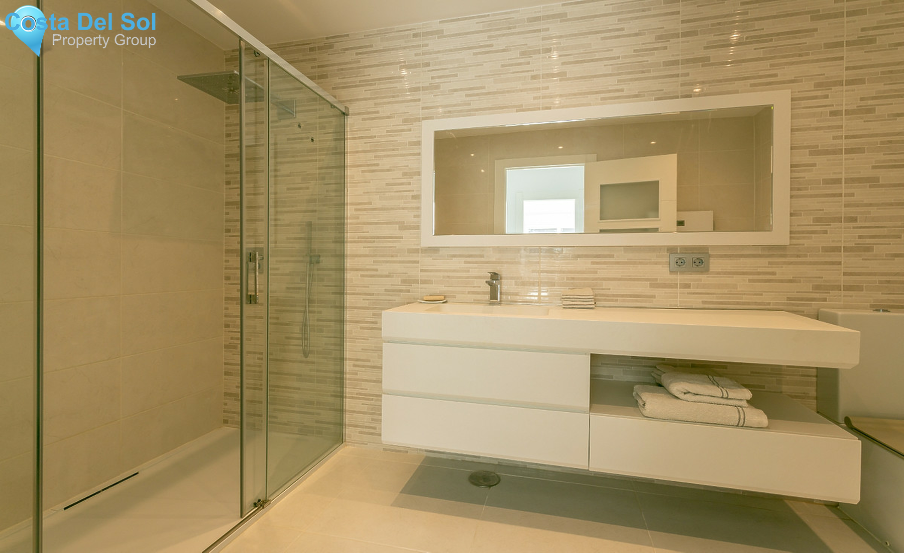 Detached Villa in Hacienda Las Chapas-724887