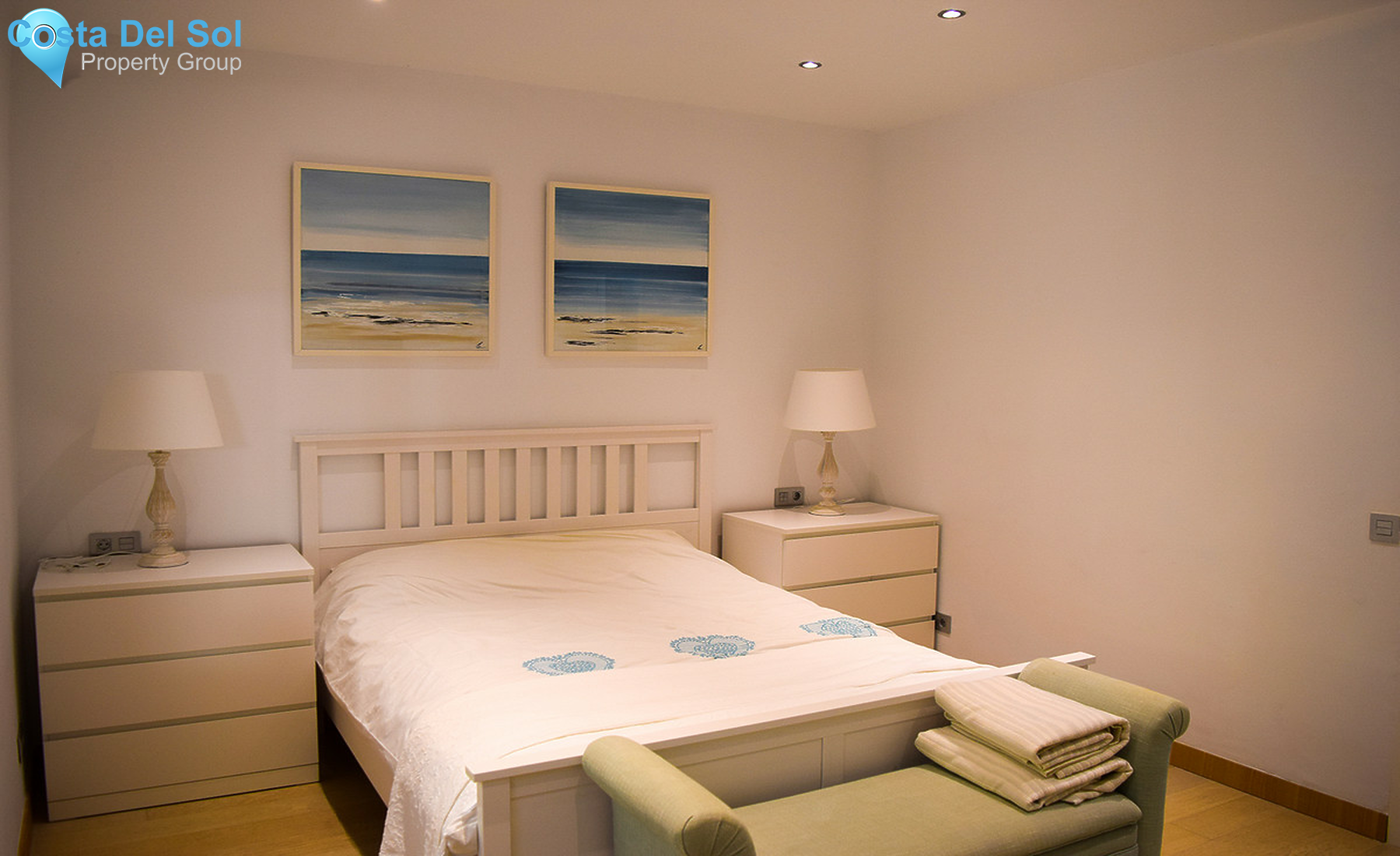 Detached Villa in Hacienda Las Chapas-724880